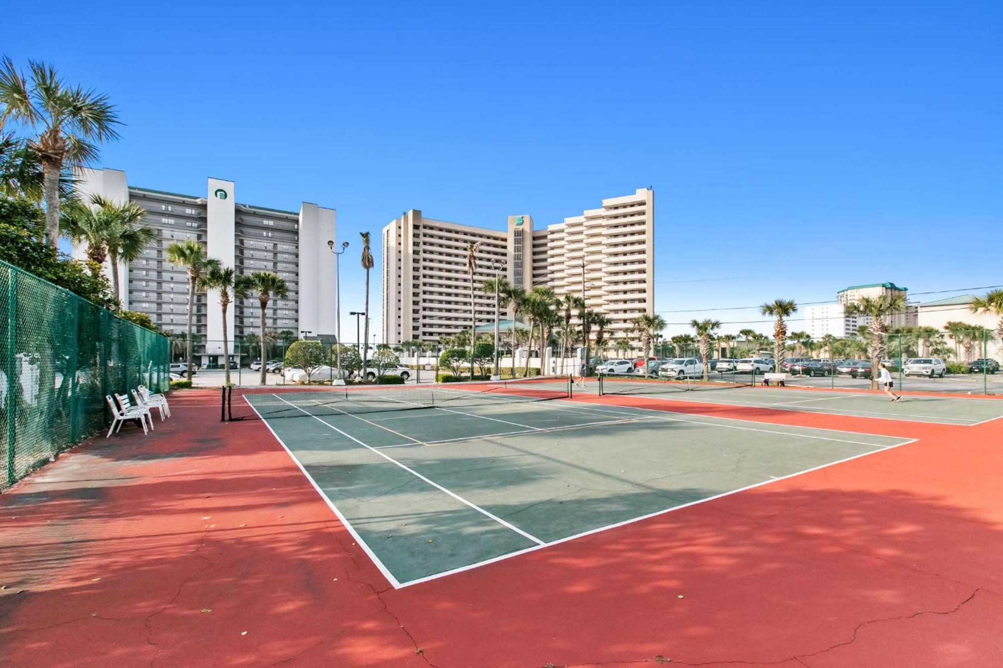 Emerald Towers 0104 Holiday home Destin