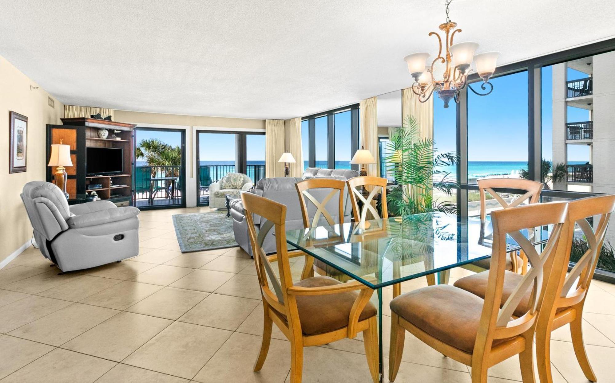 Emerald Towers 0306 Holiday home *