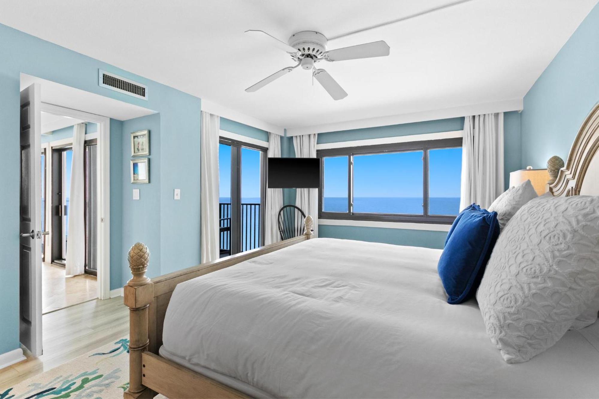 Emerald Towers 1101 Holiday home