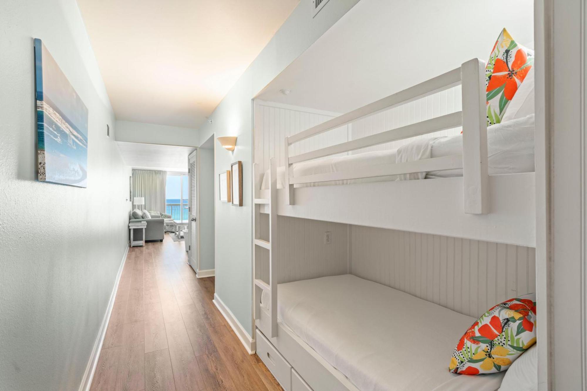 Pelican 510 Destin