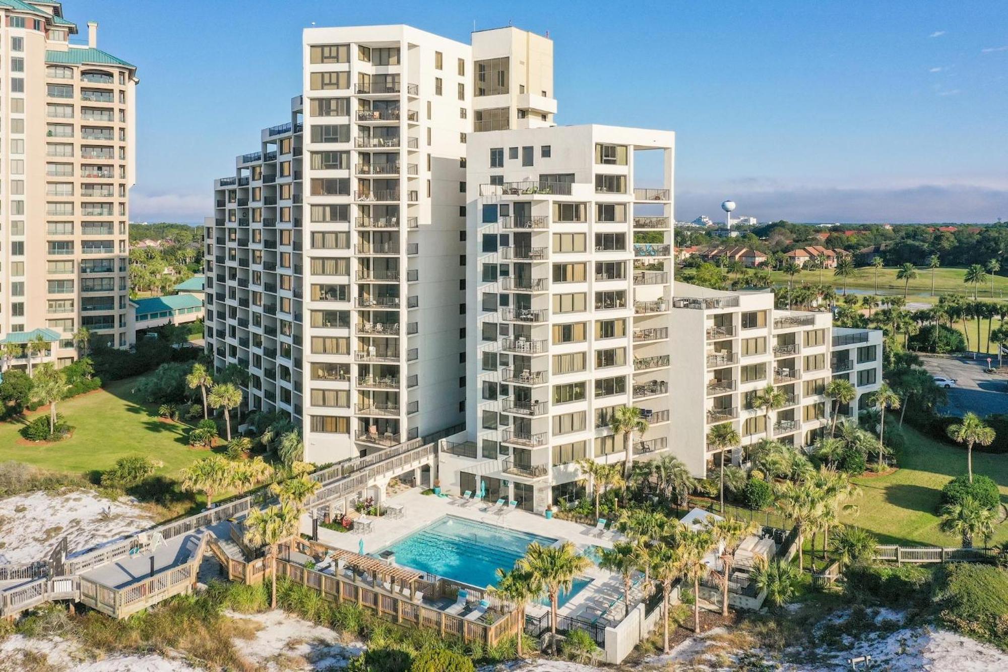 Beachside One 4037