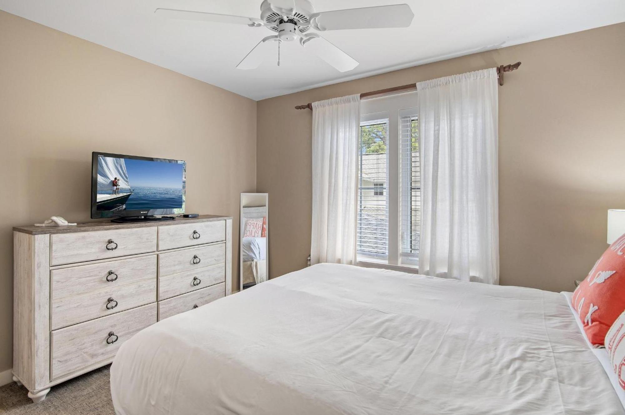 1313 Laurel Grove 2g