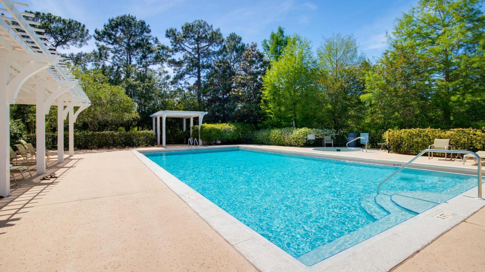 1347 Laurel Grove Holiday home