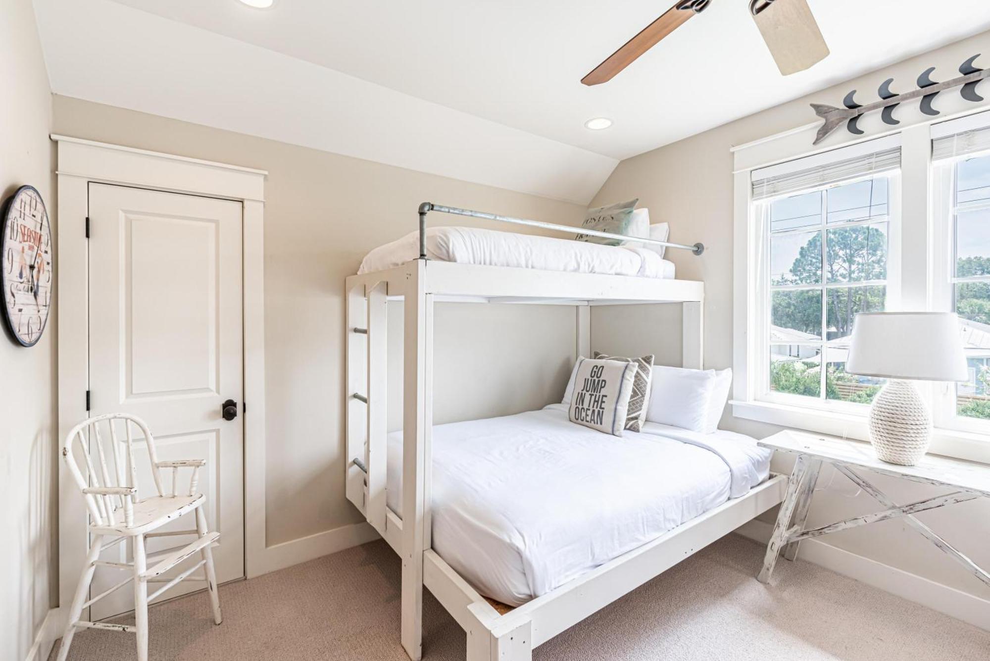 Bungalos 2437 Holiday home *