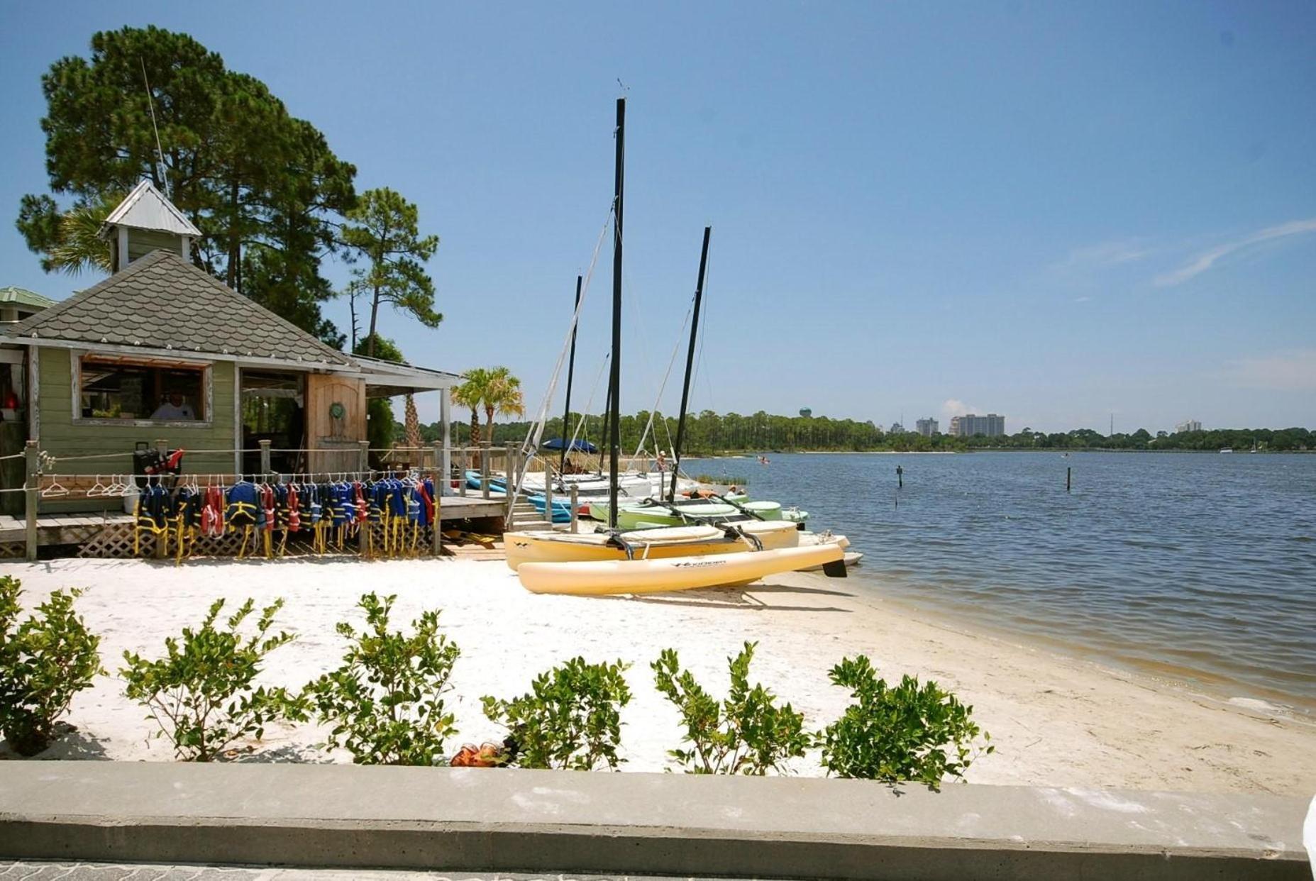 Beachwalk 5179