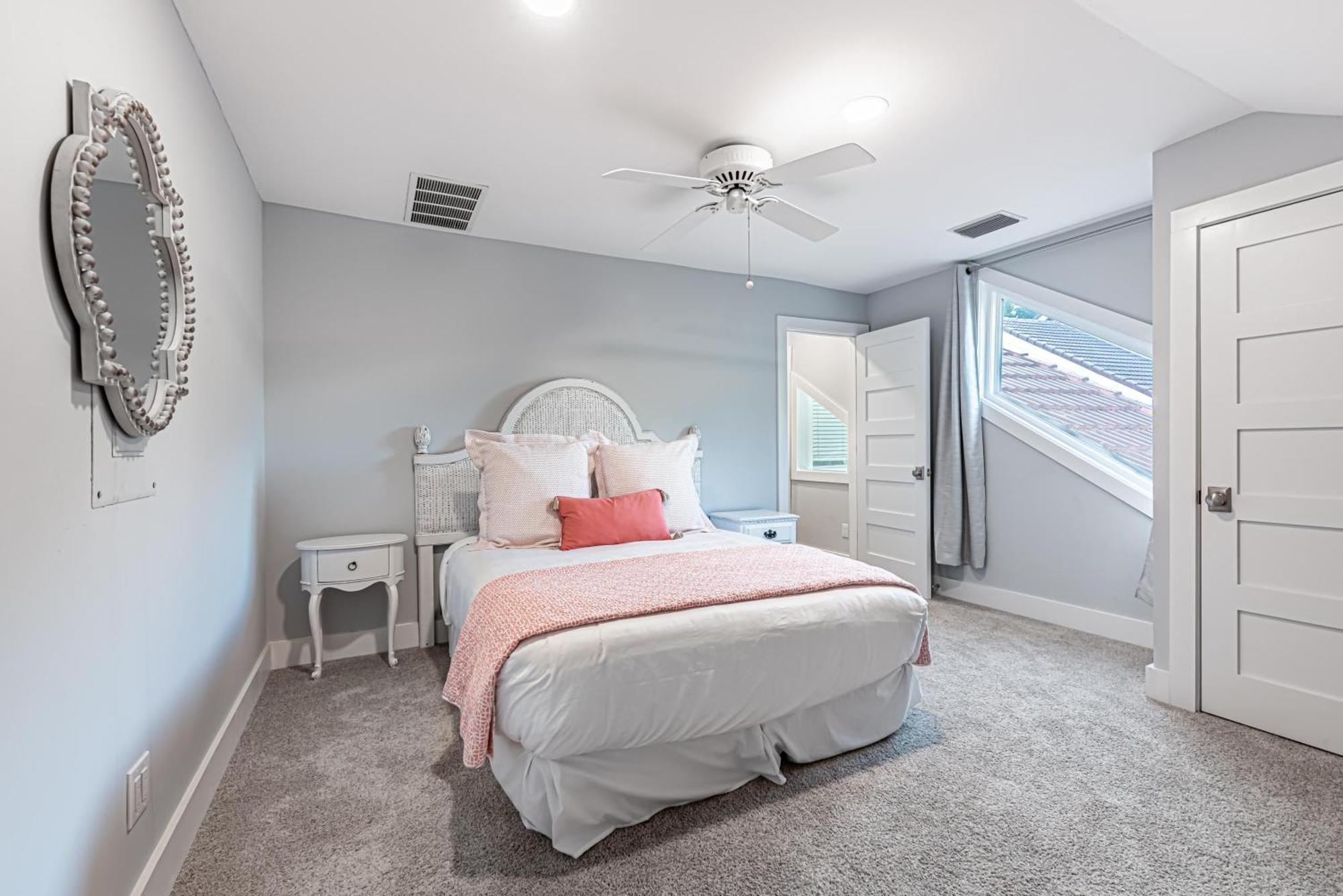 Beachwalk 5179