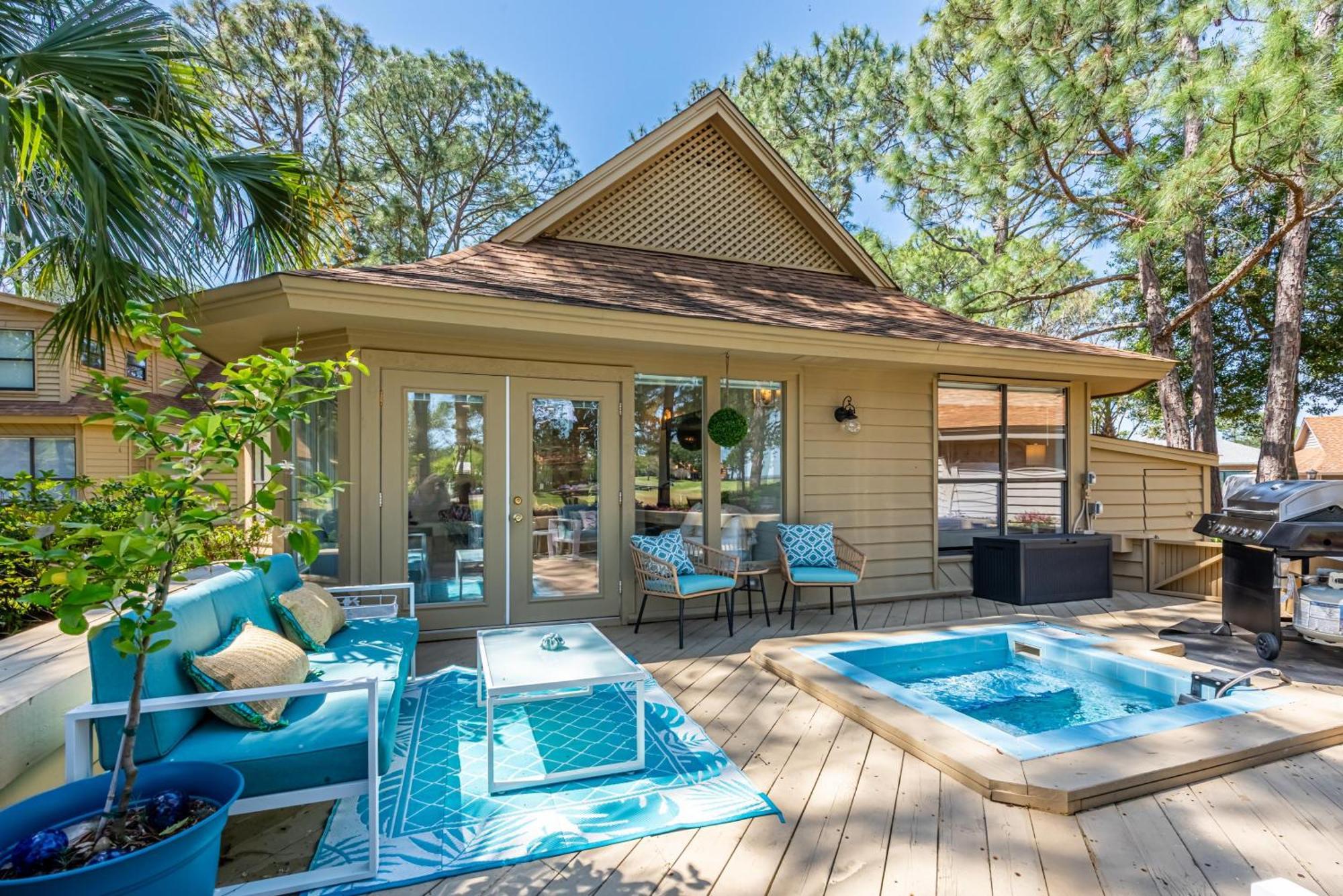 Fairways 180 'coral Cottage' Destin