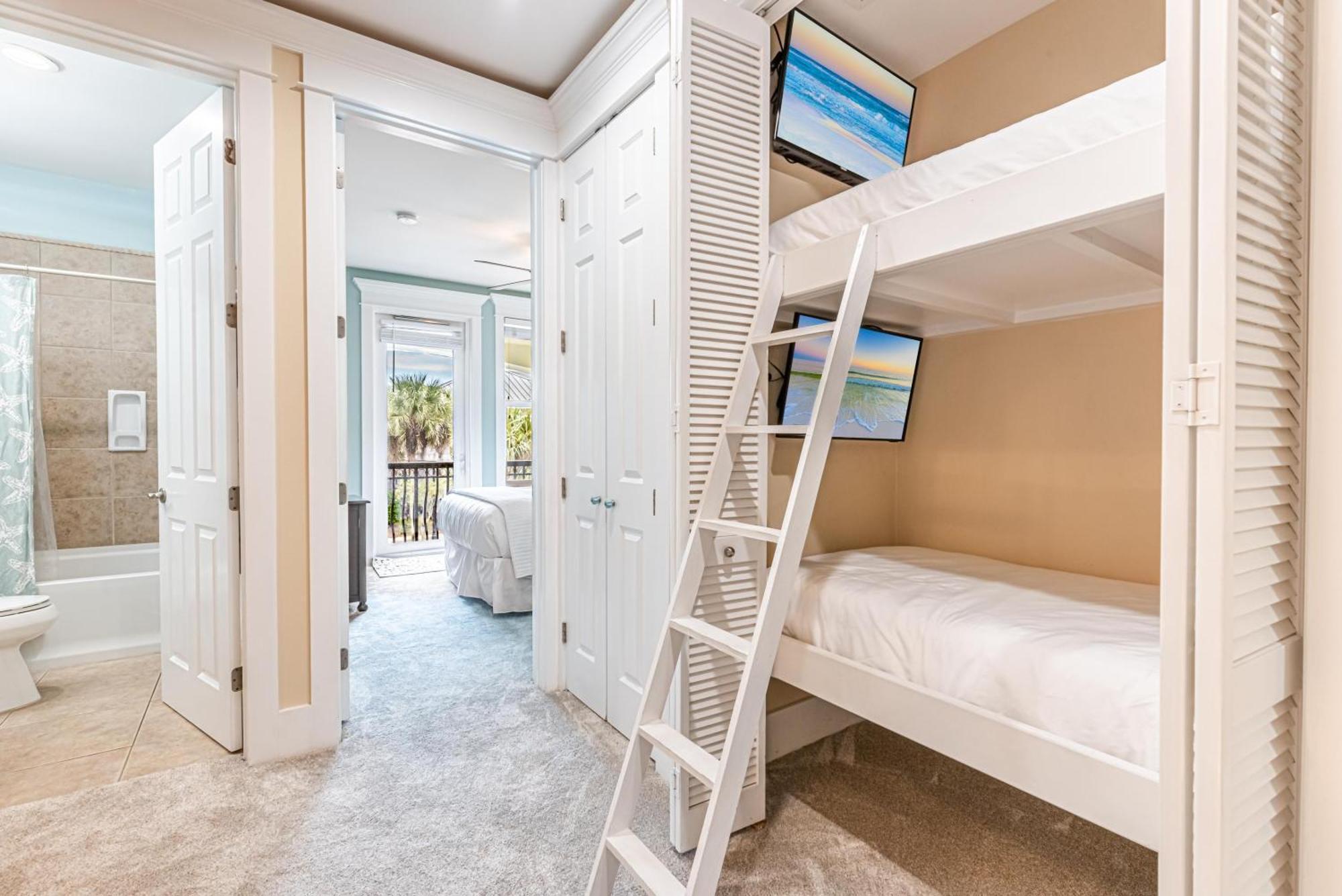 119 Miramar Holiday home