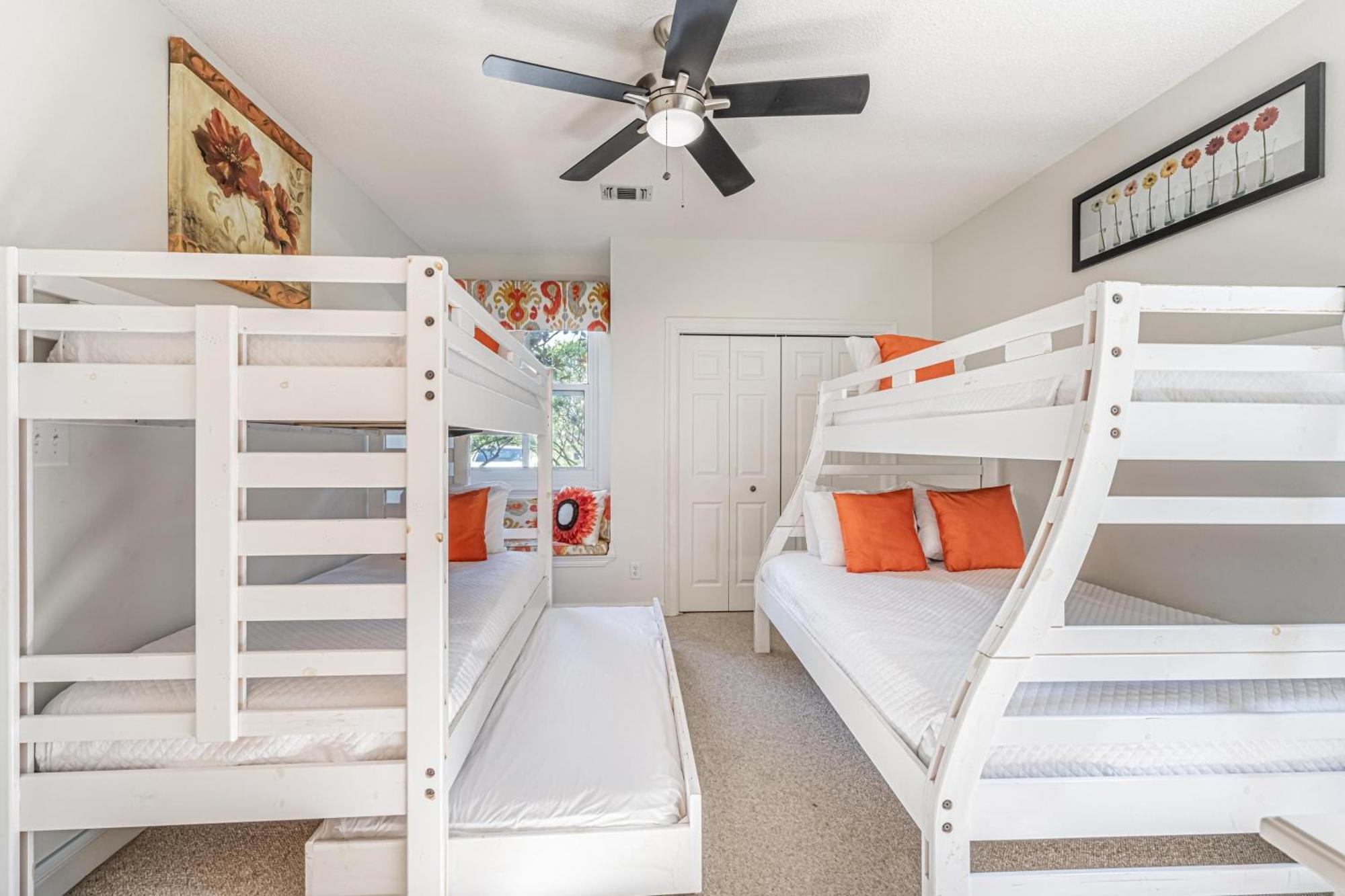 Holiday home Turnberry 8564