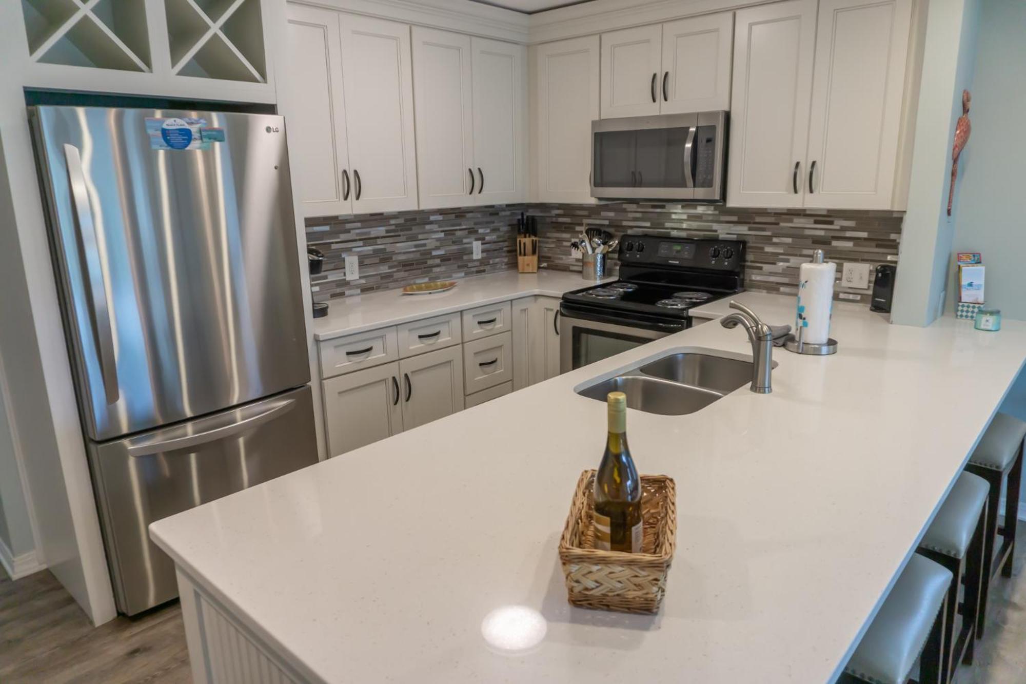 166 Seascape Pool Golf2 2 Bunk Apartment