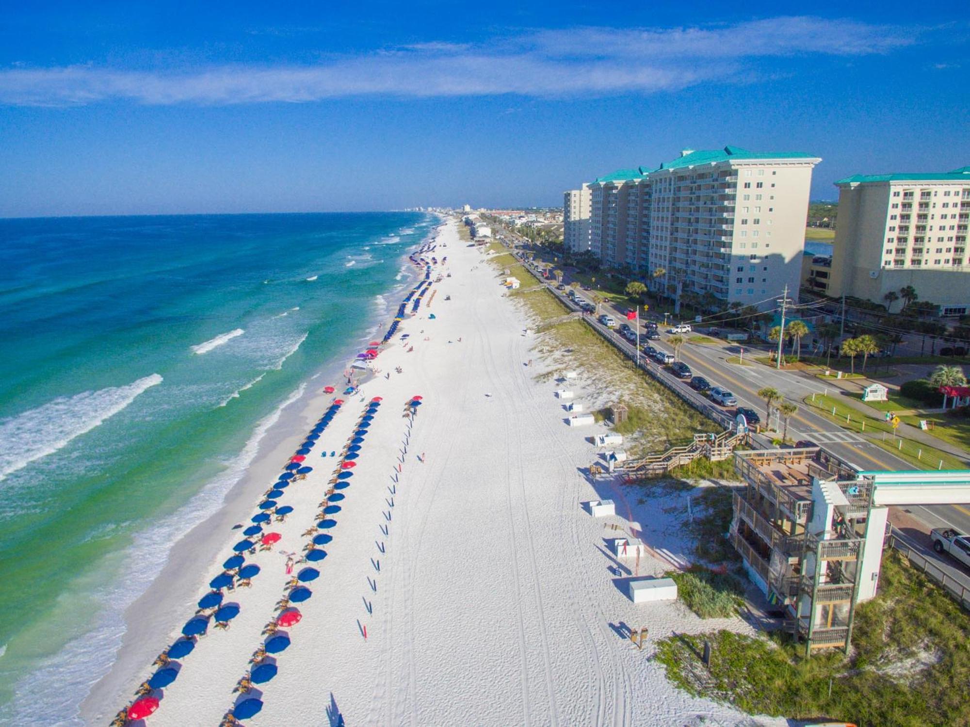 166 Seascape Pool Golf2 2 Bunk Apartment Destin