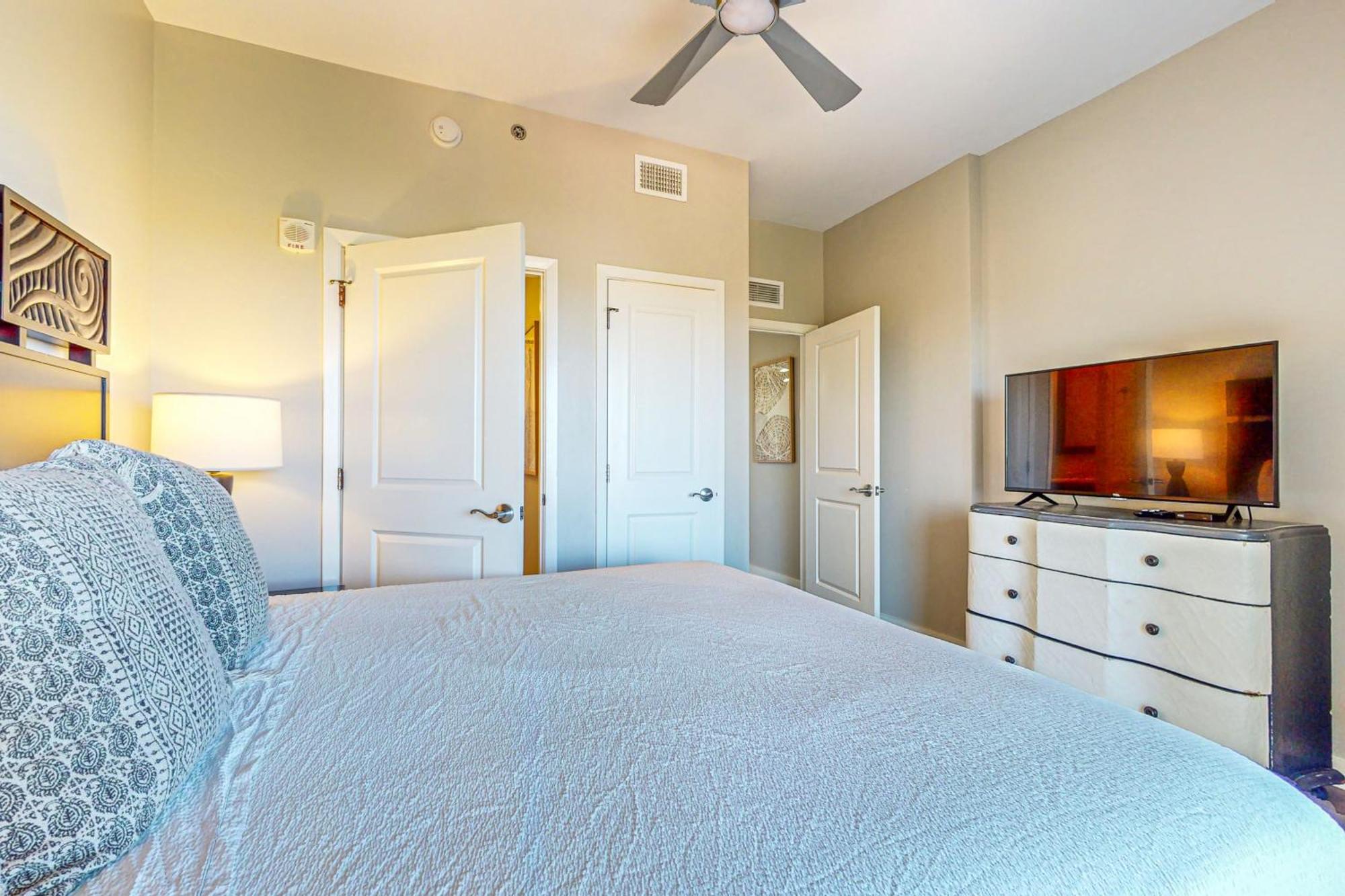 Luau V Apartment