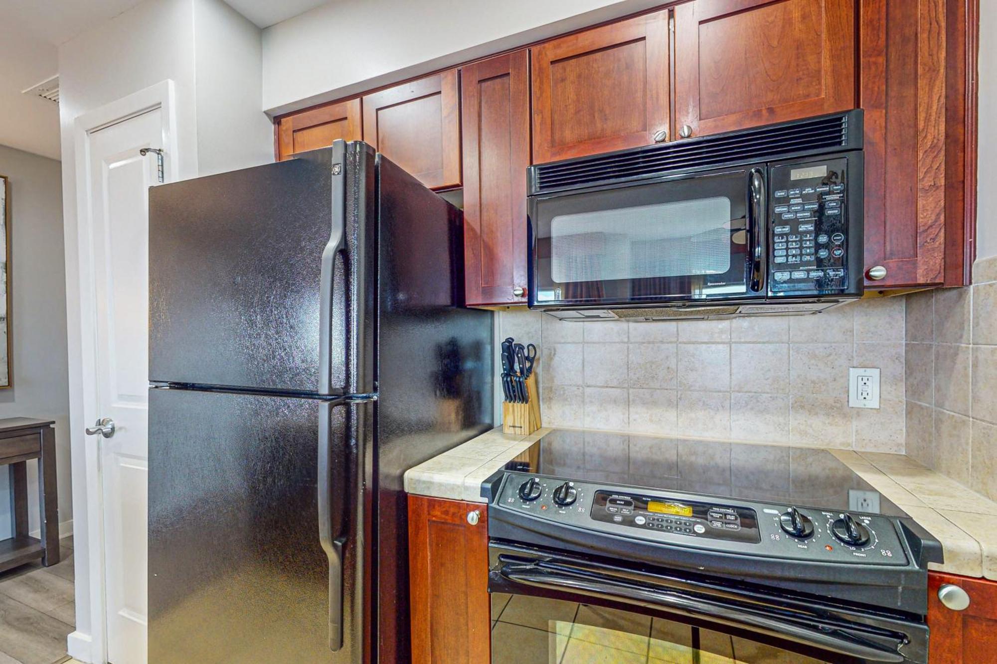 Luau V Apartment