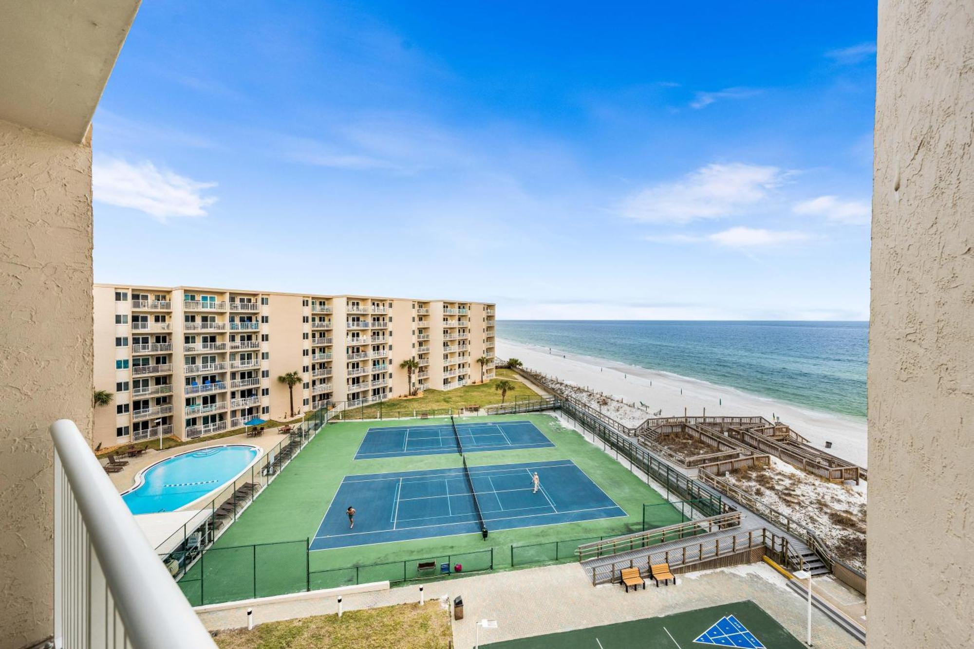 Holiday home Surf And Racquet Unit 604