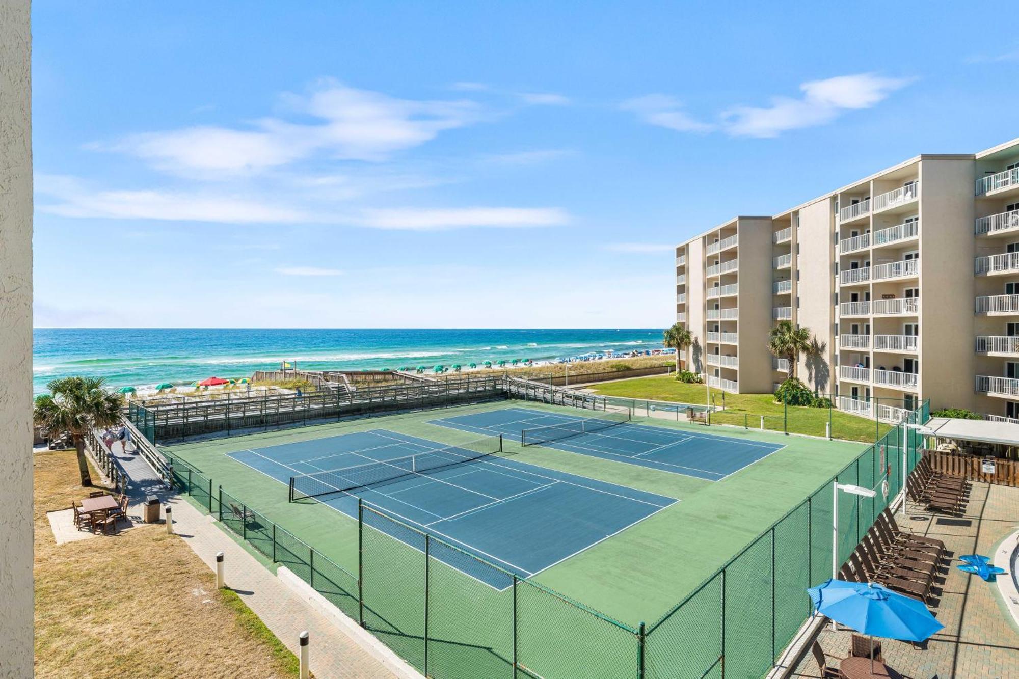 Holiday home Surf And Racquet Unit 318