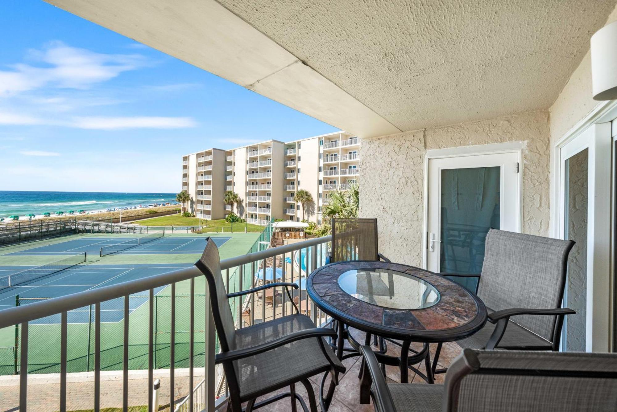 Holiday home Surf And Racquet Unit 318 Destin