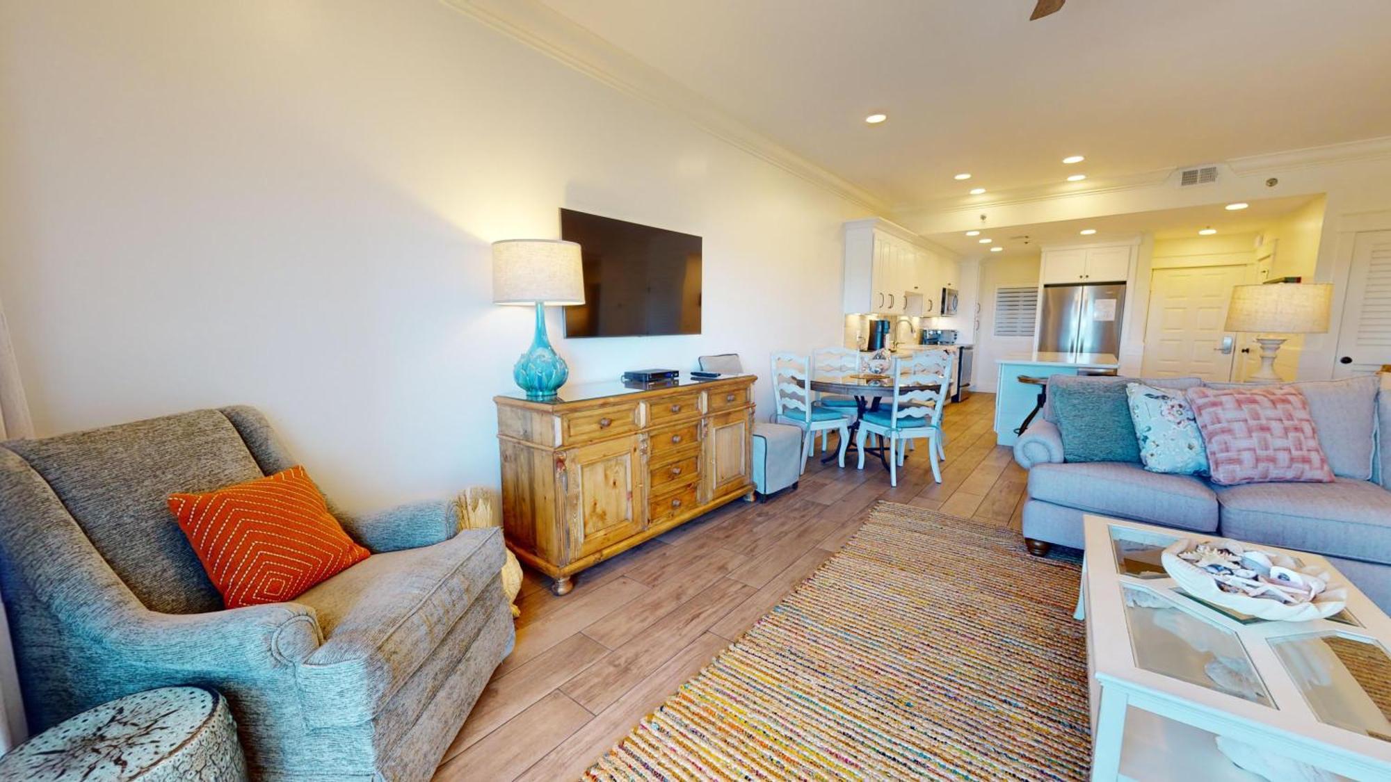 Manor 1004 Destin
