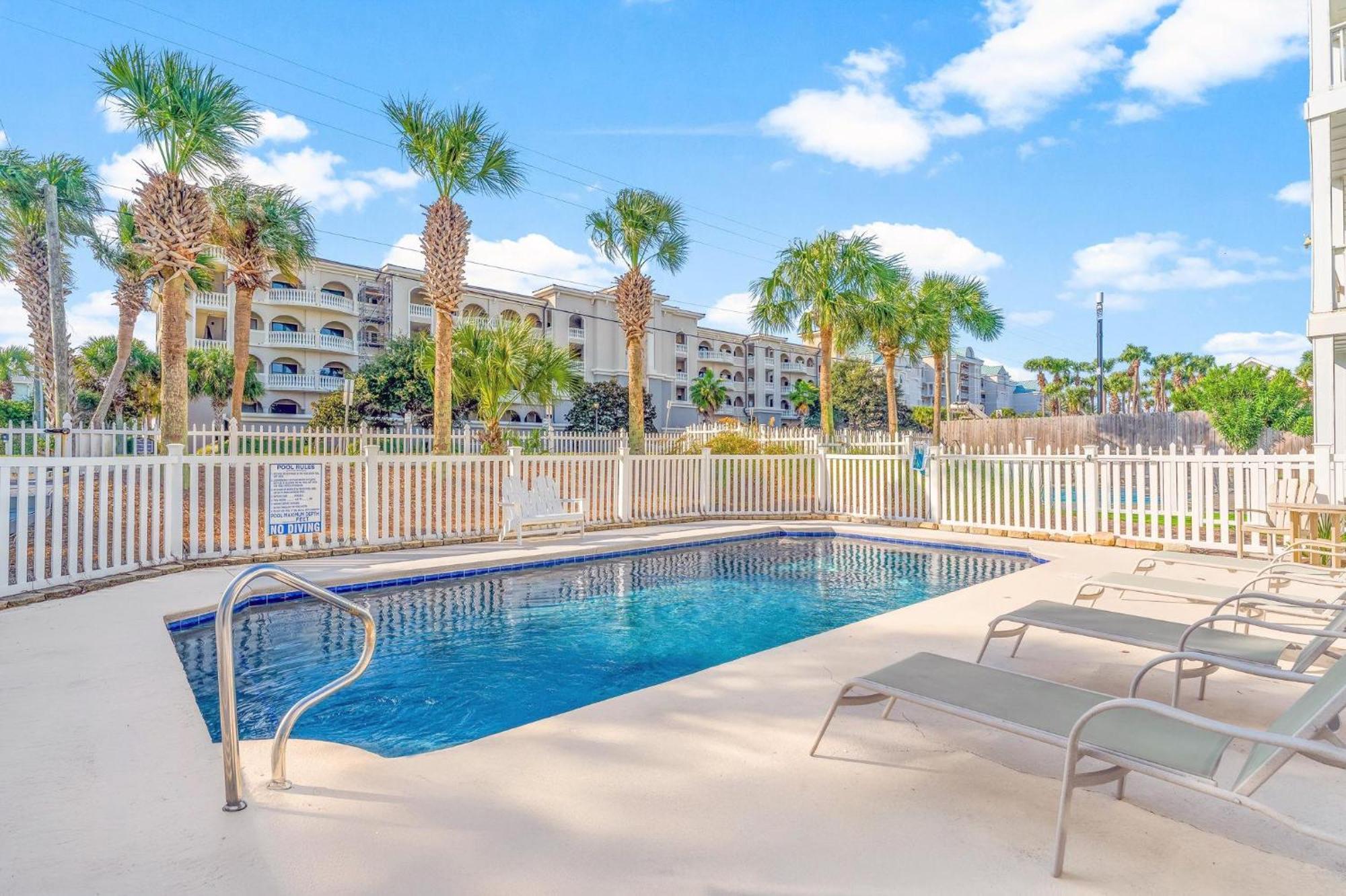 Crystal Vista With Private Pool And Gulf Views Holiday home