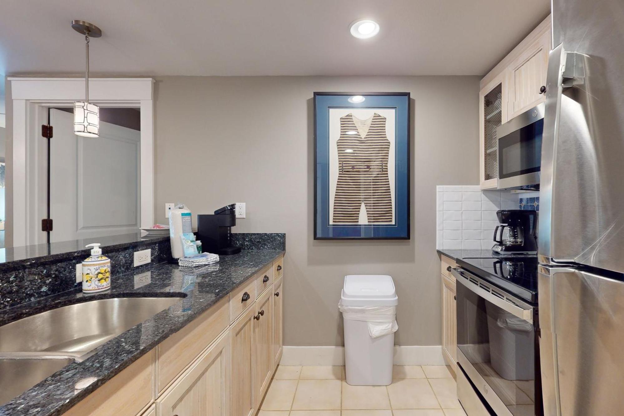 Baytowne Wharf - Observation Point North #351 Destin
