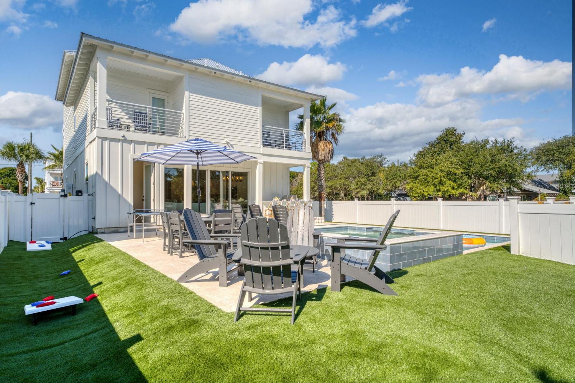 Crystal Sands By Avantstay Walk To The Holiday home