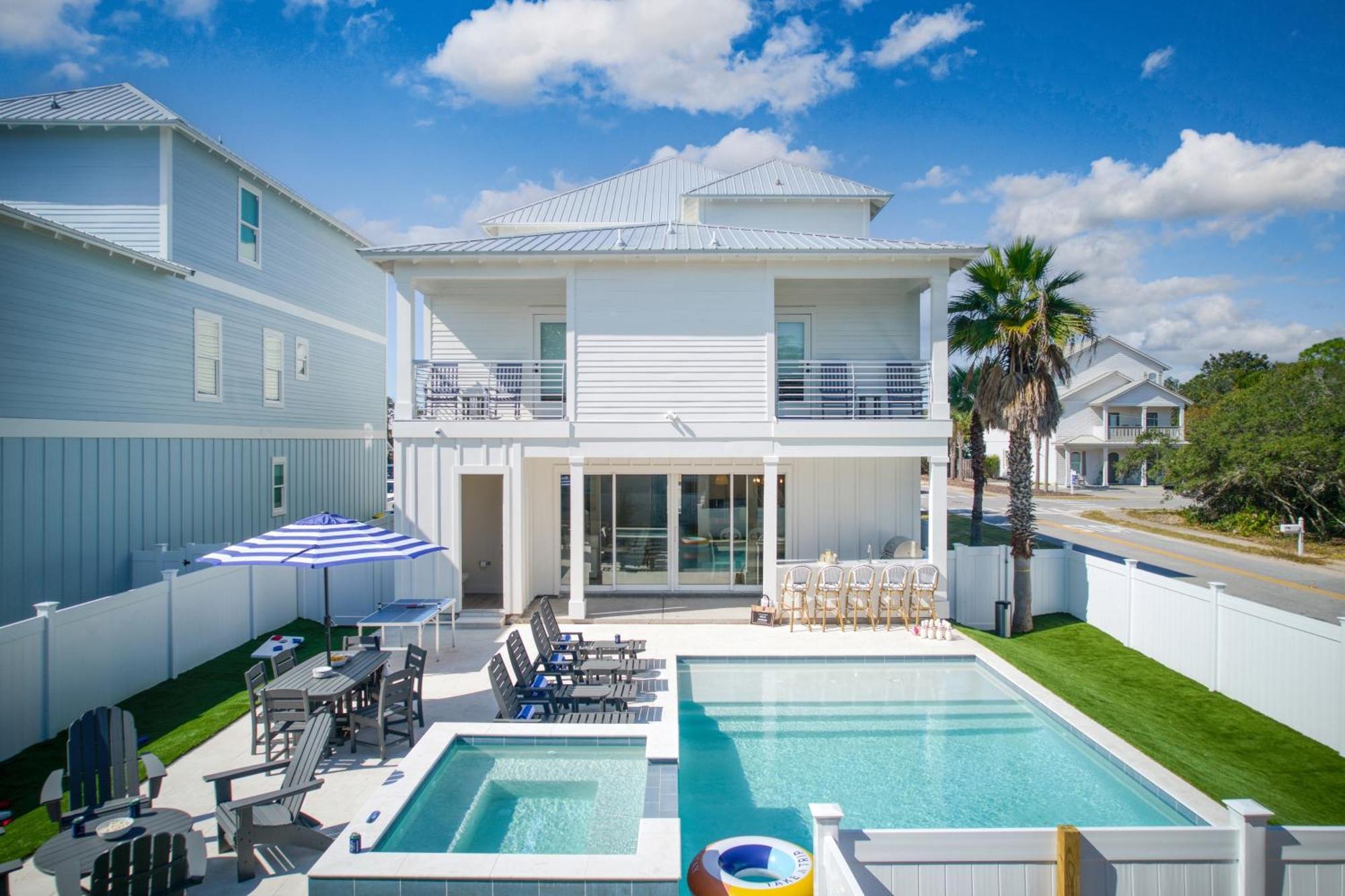 Crystal Sands By Avantstay Walk To The Holiday home