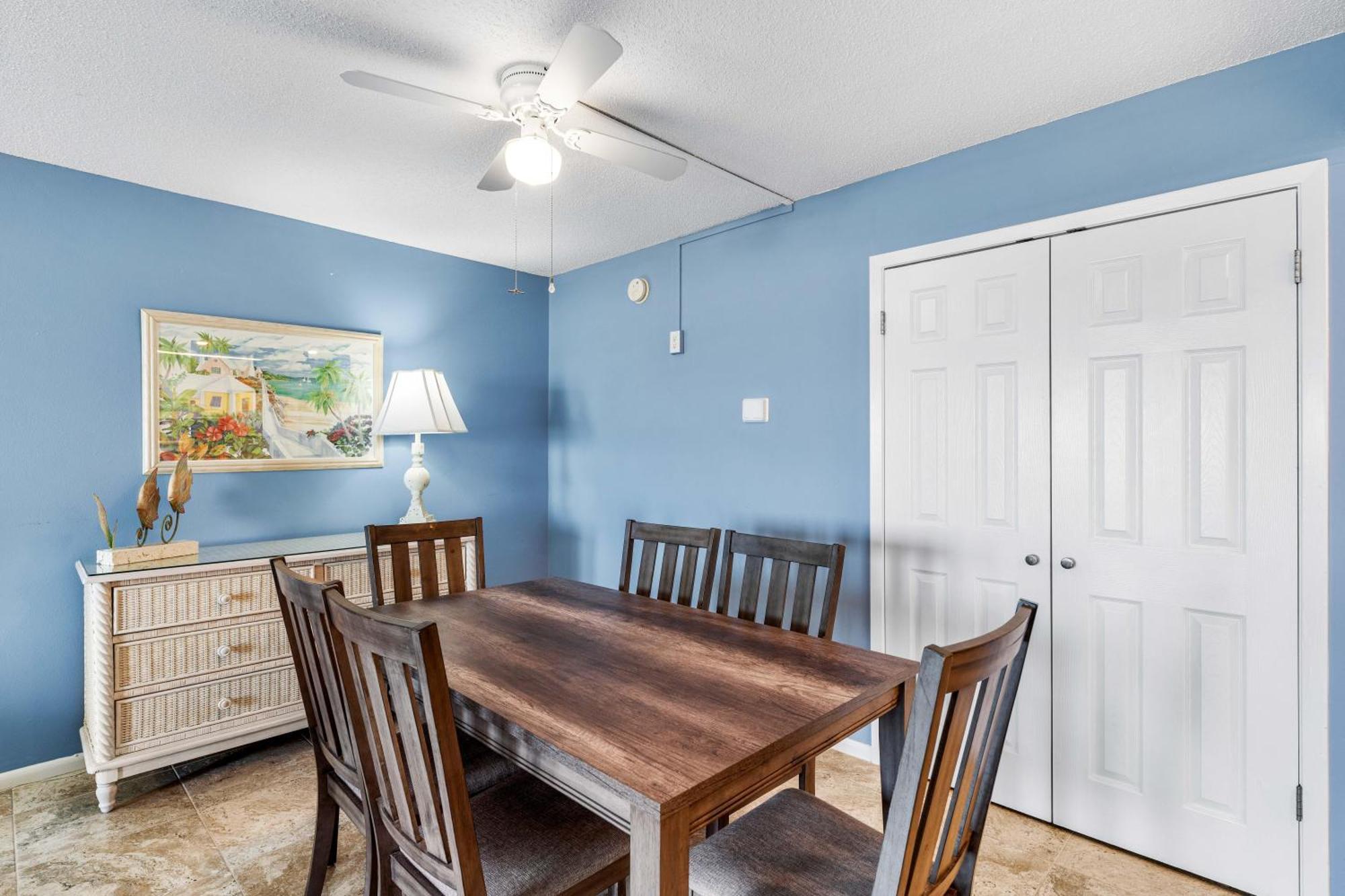 Holiday home Surf And Racquet Unit 221 Destin