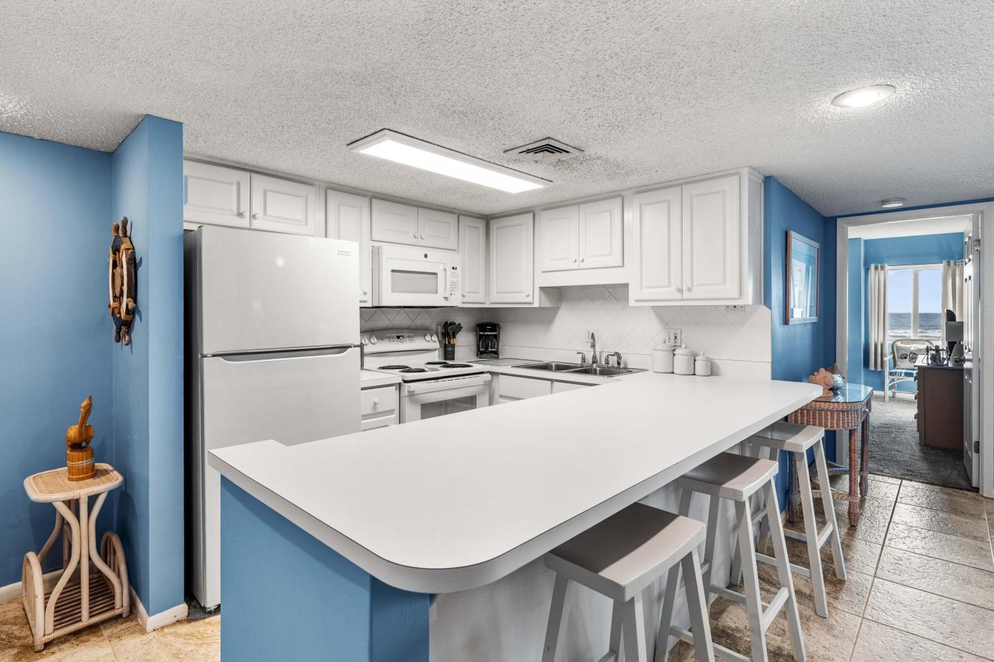 Surf And Racquet Unit 221 * Destin
