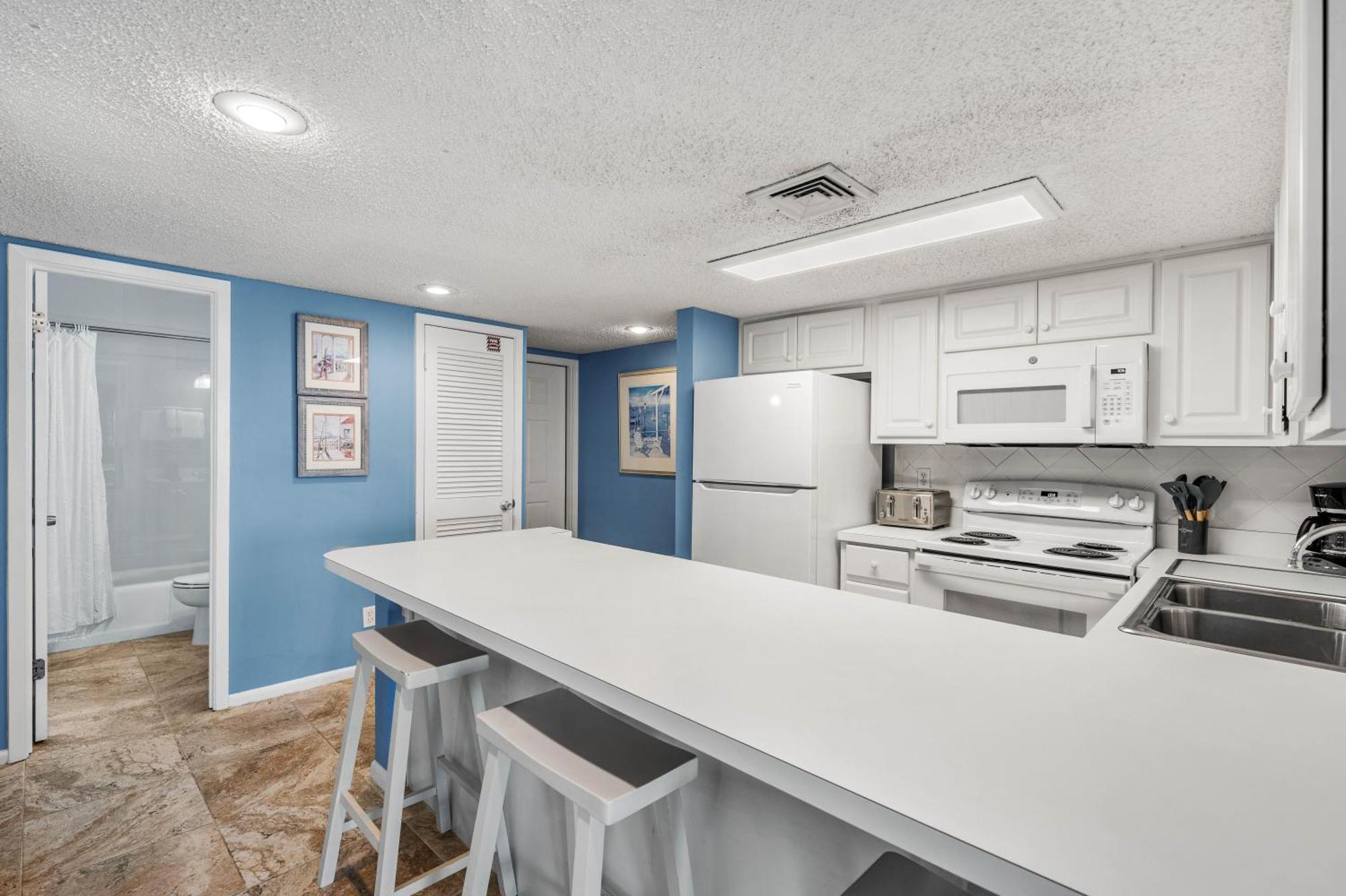 Surf And Racquet Unit 221 Holiday home Destin