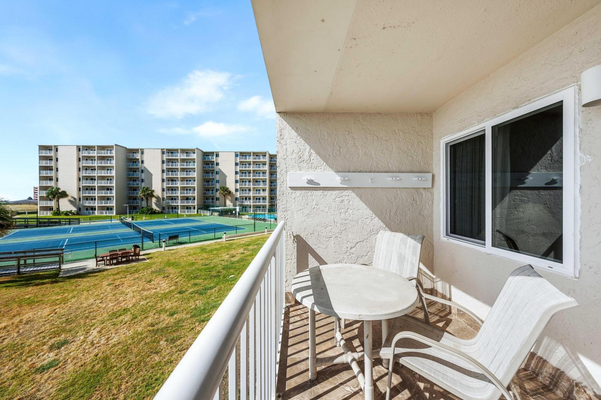 Holiday home Surf And Racquet Unit 221 Destin