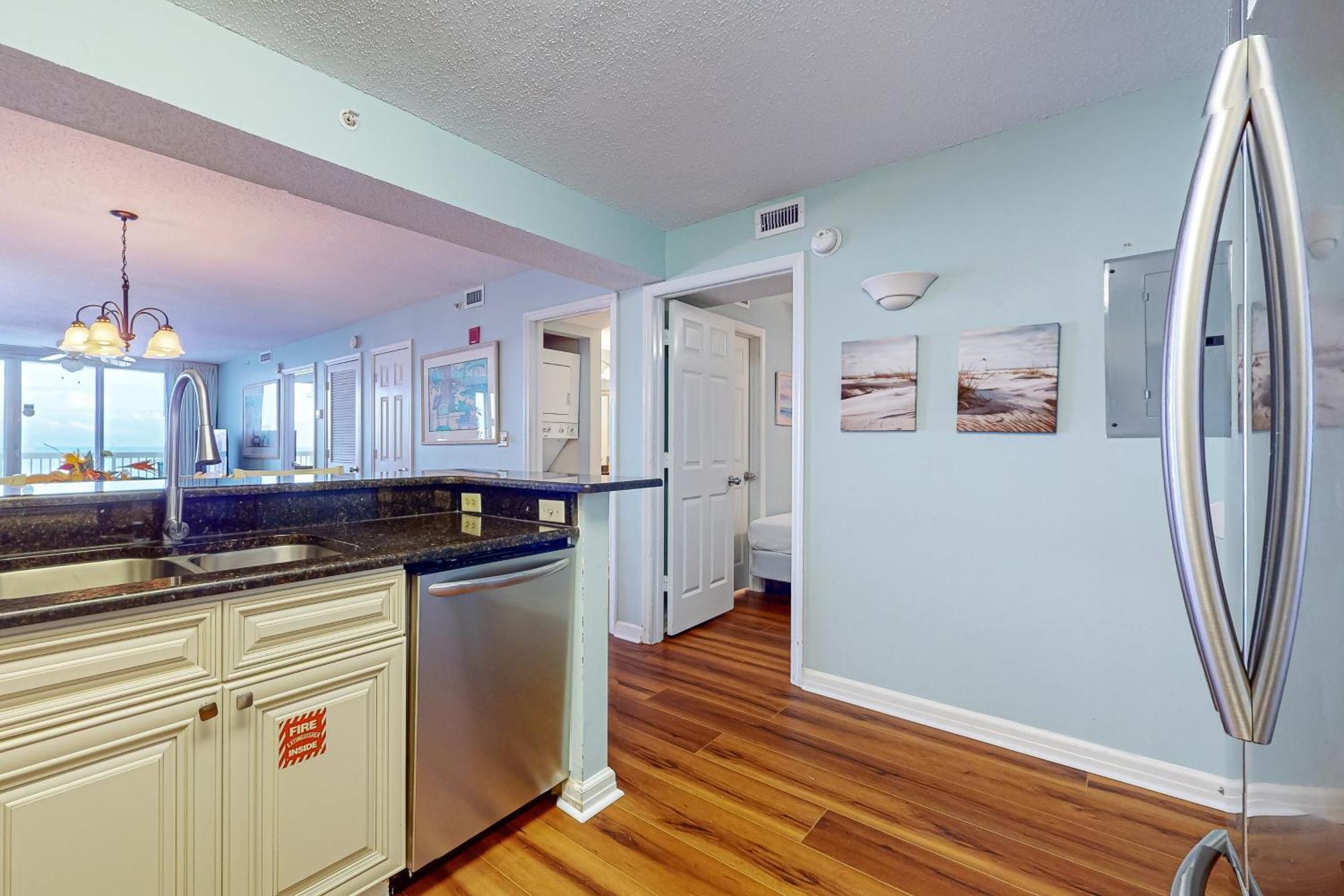 Pelican 1717 Apartment Destin