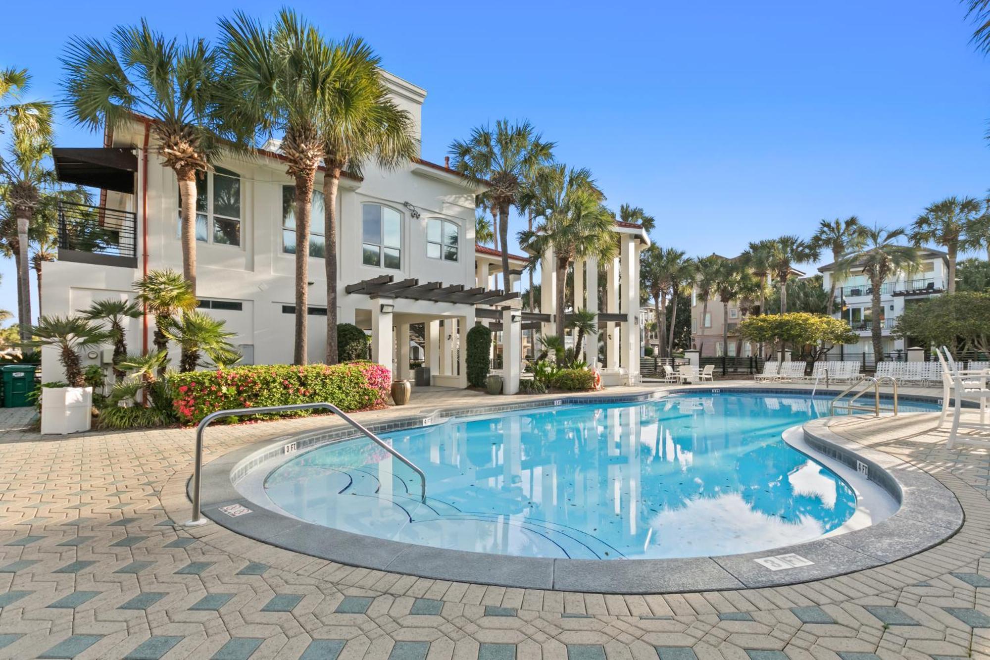 On The - Hot Tub - Gated Community Views * Destin