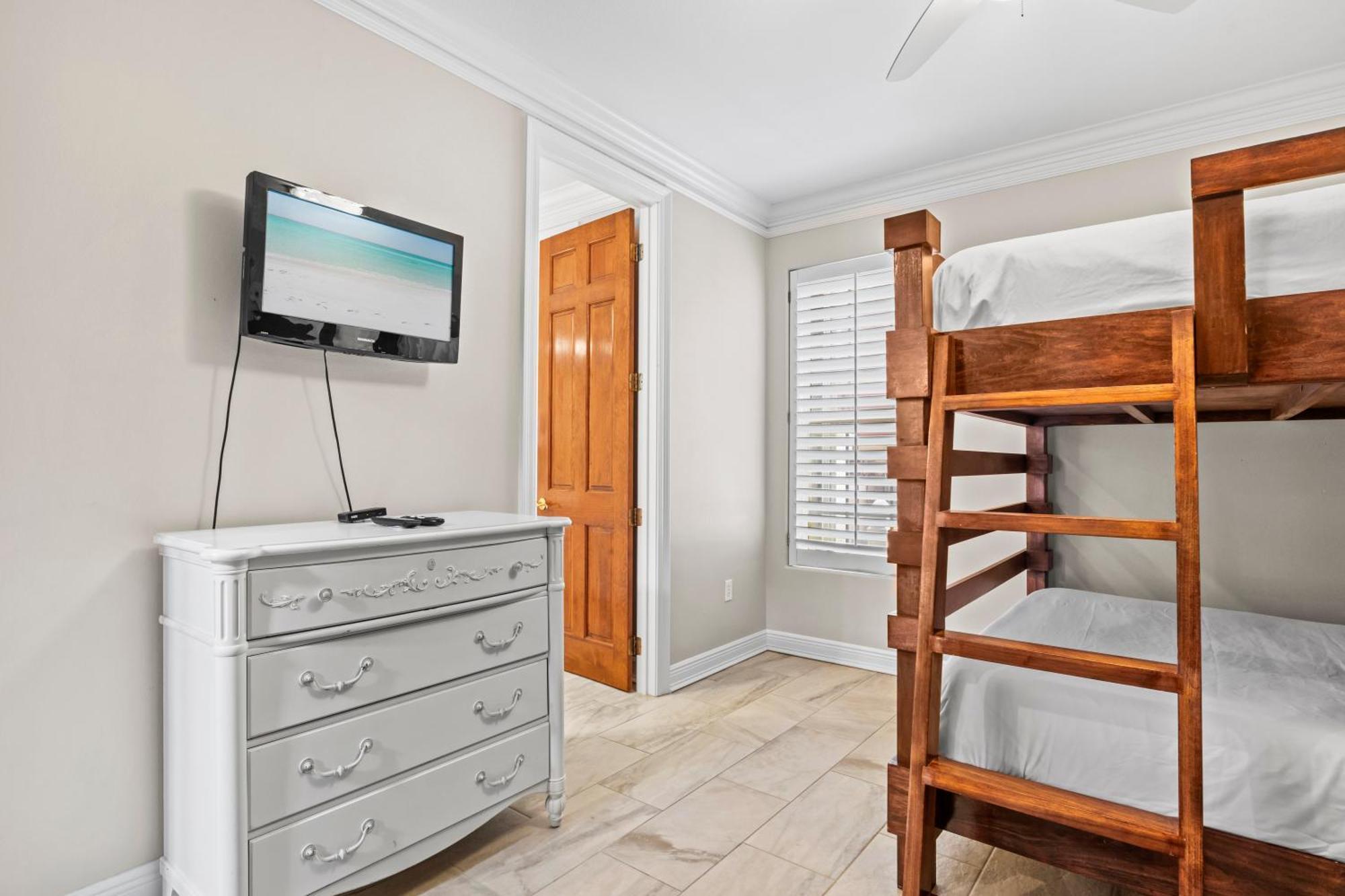 Holiday home On The - Hot Tub - Gated Community Views Destin