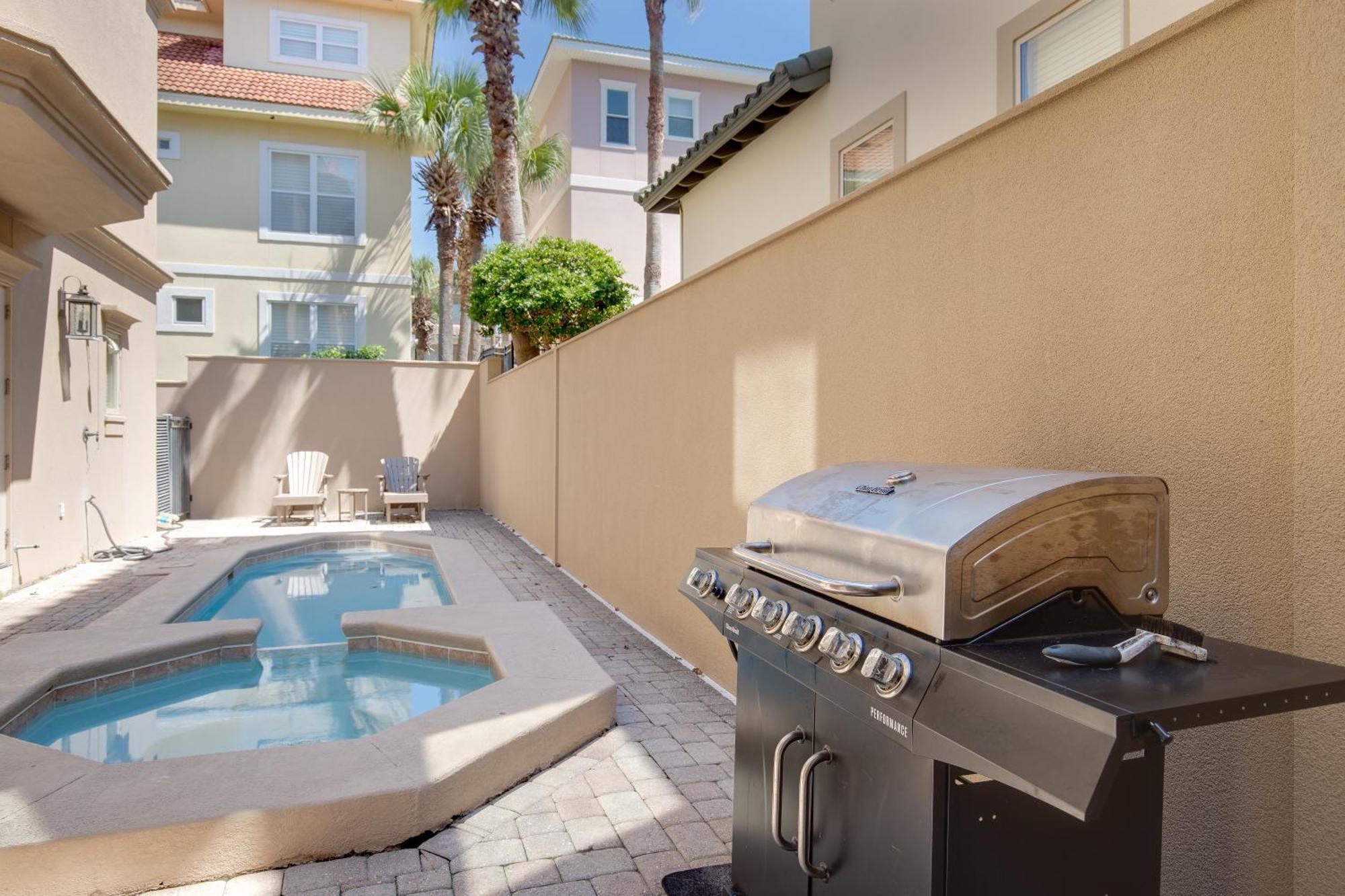 Holiday home Private Pool Hot Tub - Community -