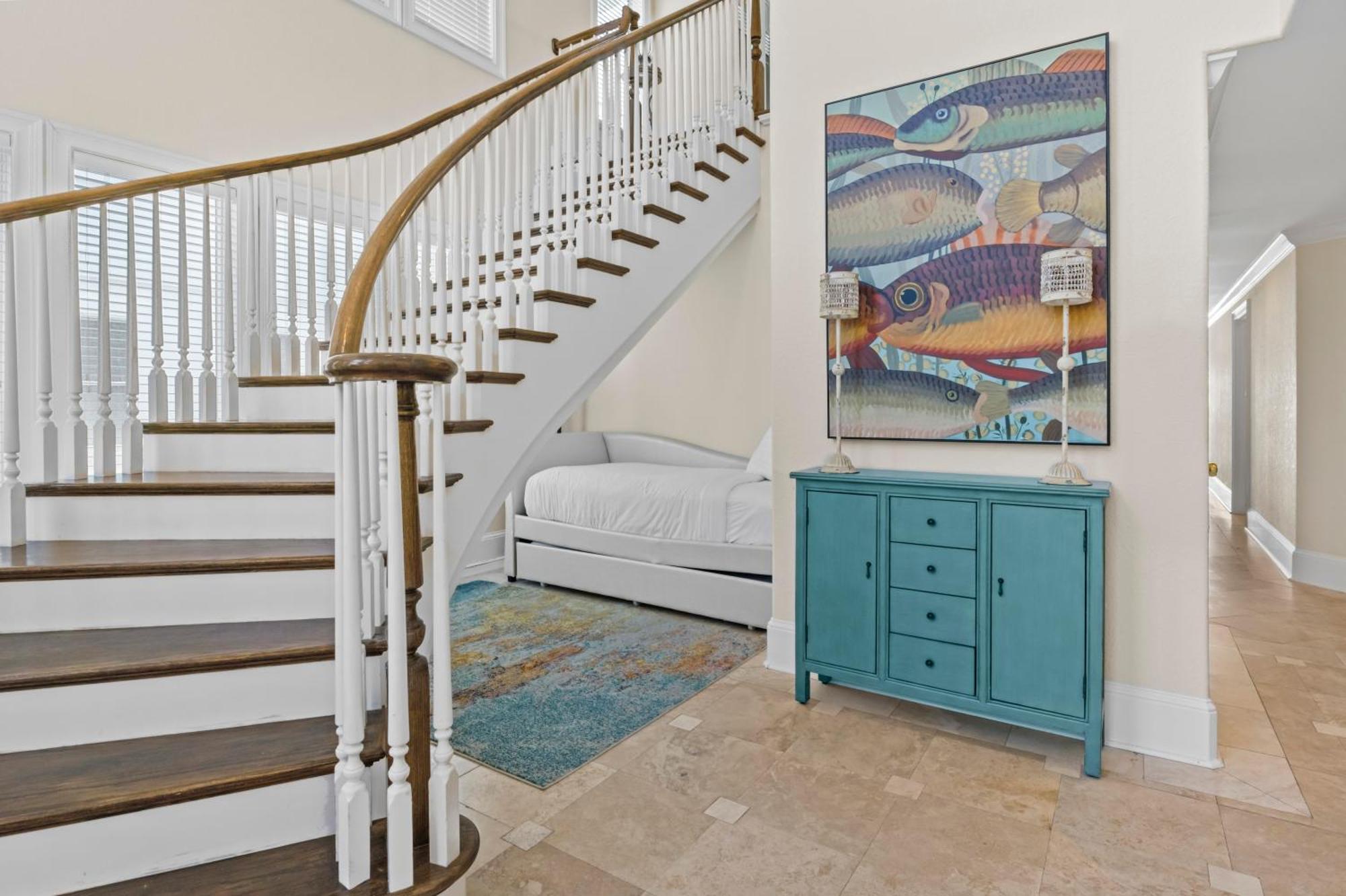 Gulf Front, Pool, Hot Tub- 2 Kitchens - Elevator Holiday home