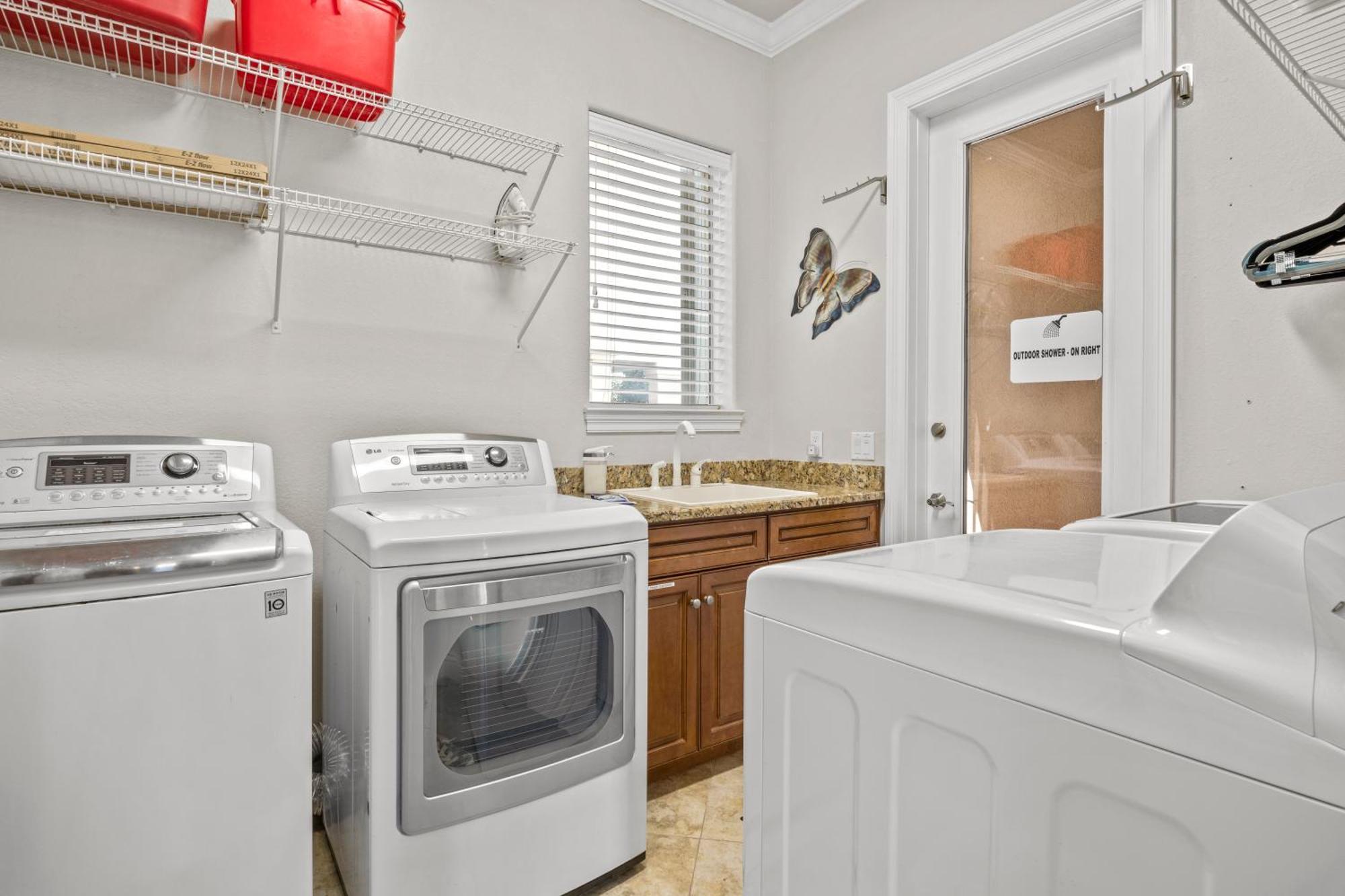 Holiday home Gulf Views - Private Pool Hot Tub - Elevator *