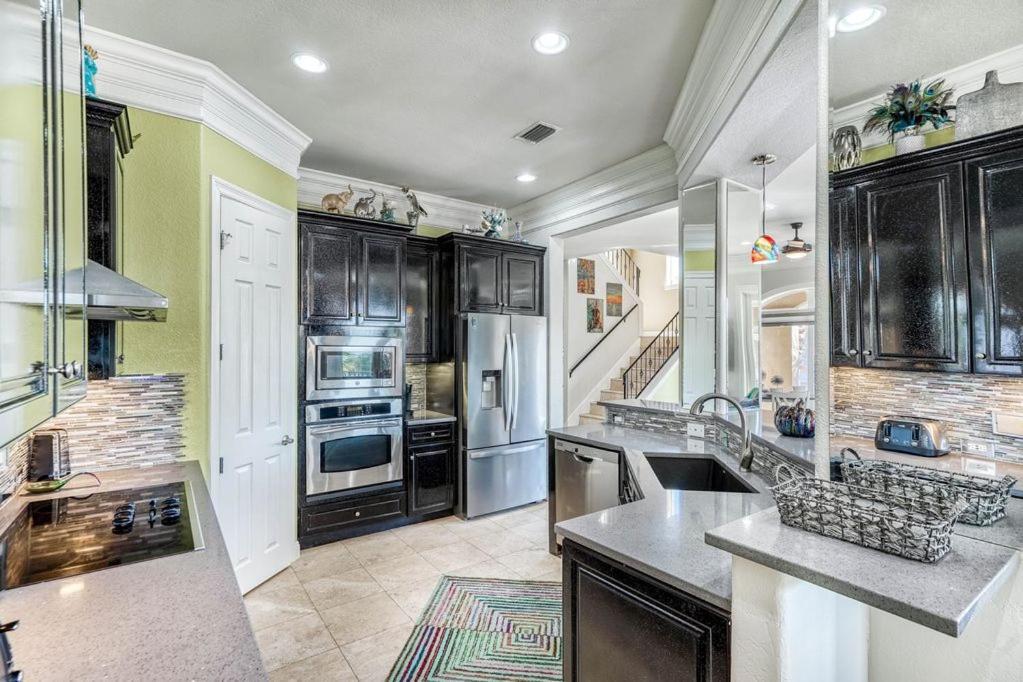 Gulf Views - Private Pool Hot Tub - Elevator Holiday home *