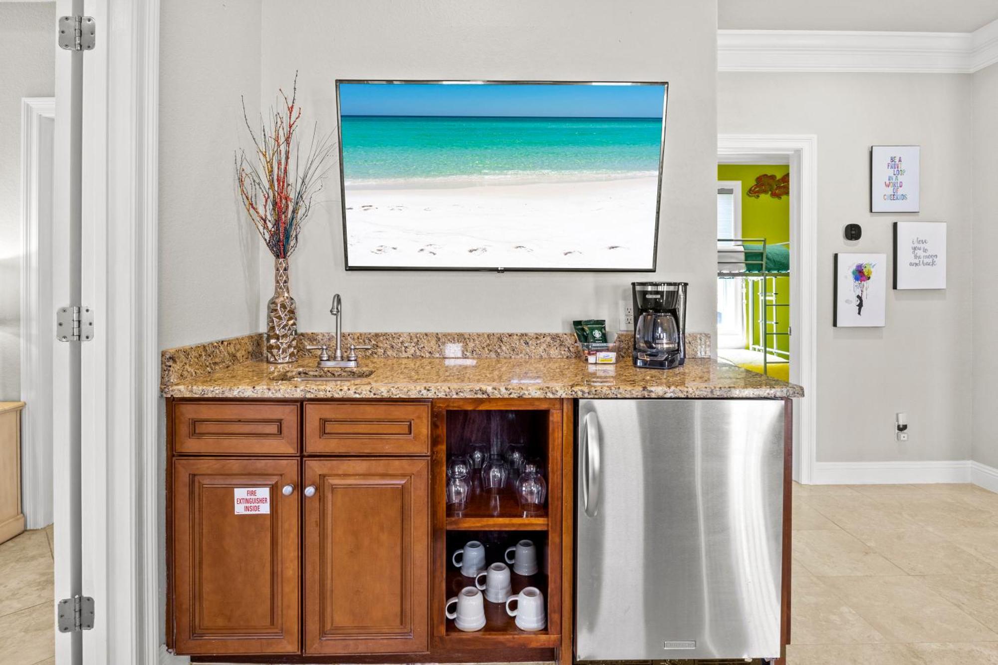 Holiday home Gulf Views - Private Pool Hot Tub - Elevator *