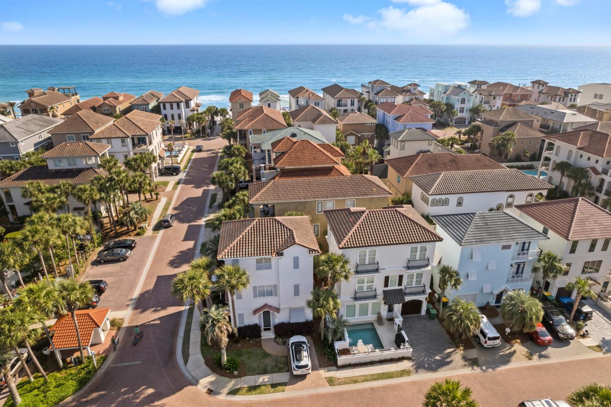 Private Pool - Community - Gated Community Destin