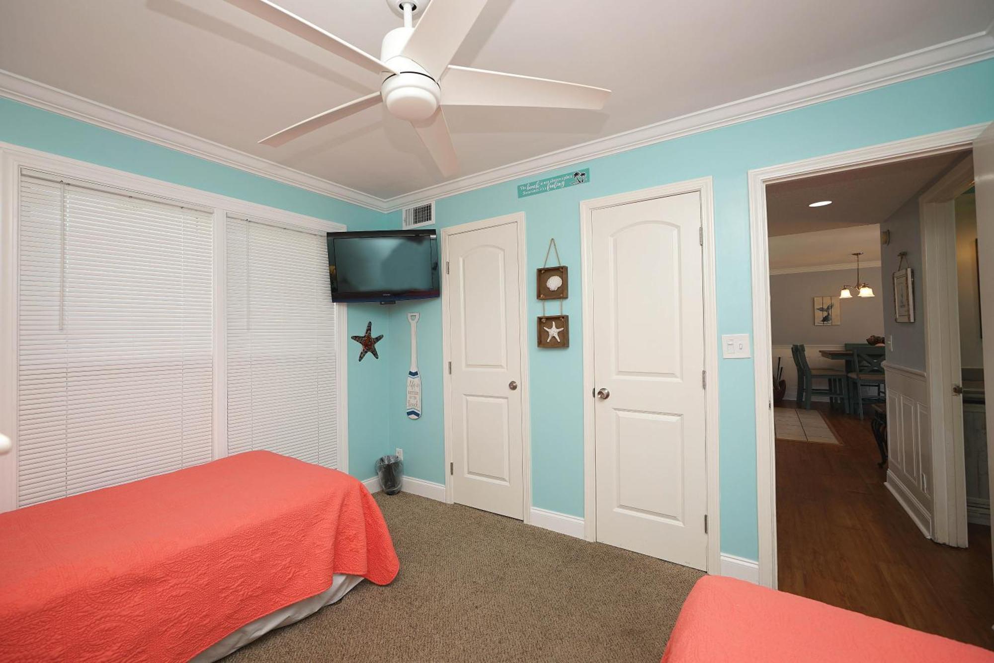 Sandpiper Cove 1091 * Destin