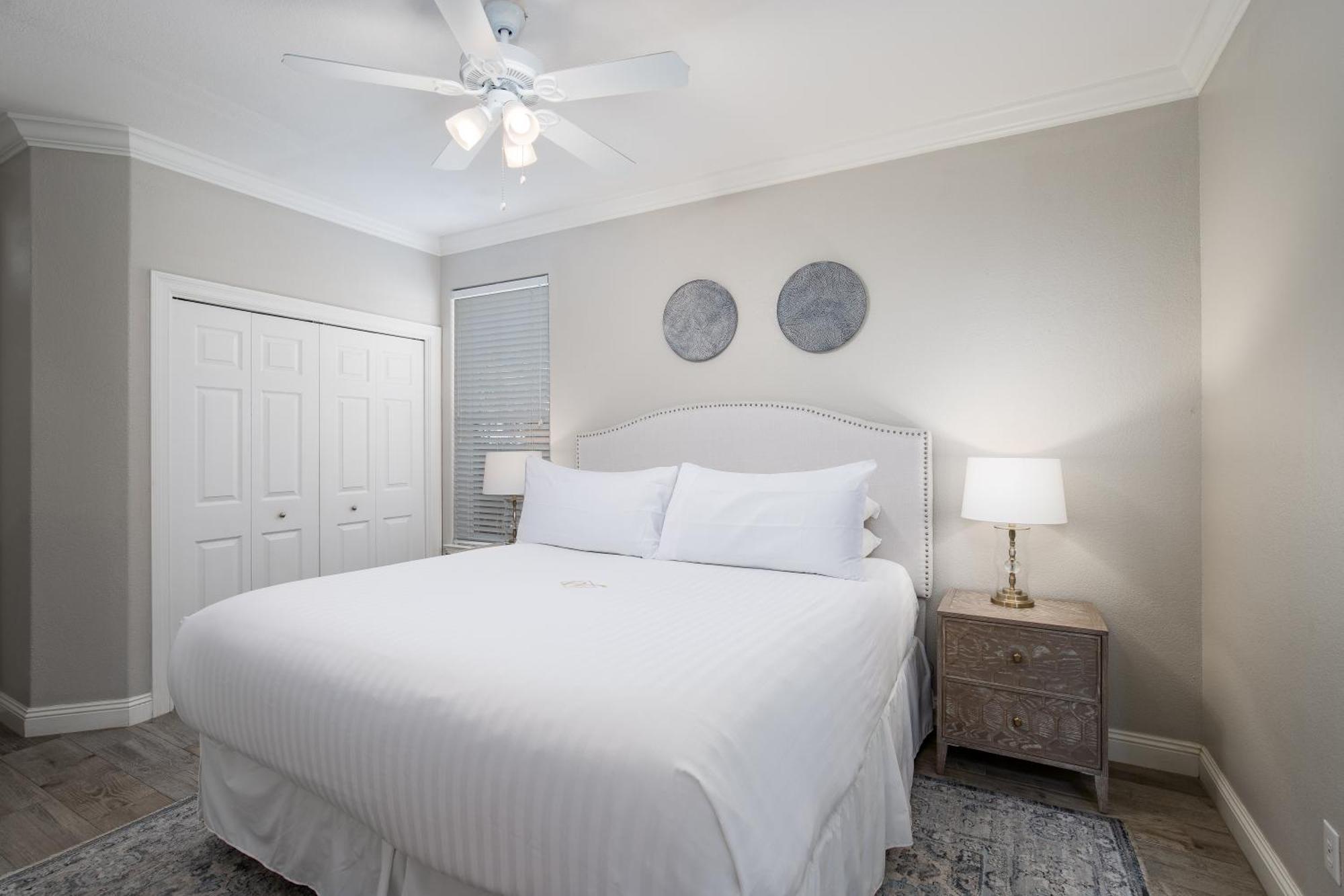 Luxury Community Pool, Hot Tub And And Games Destin