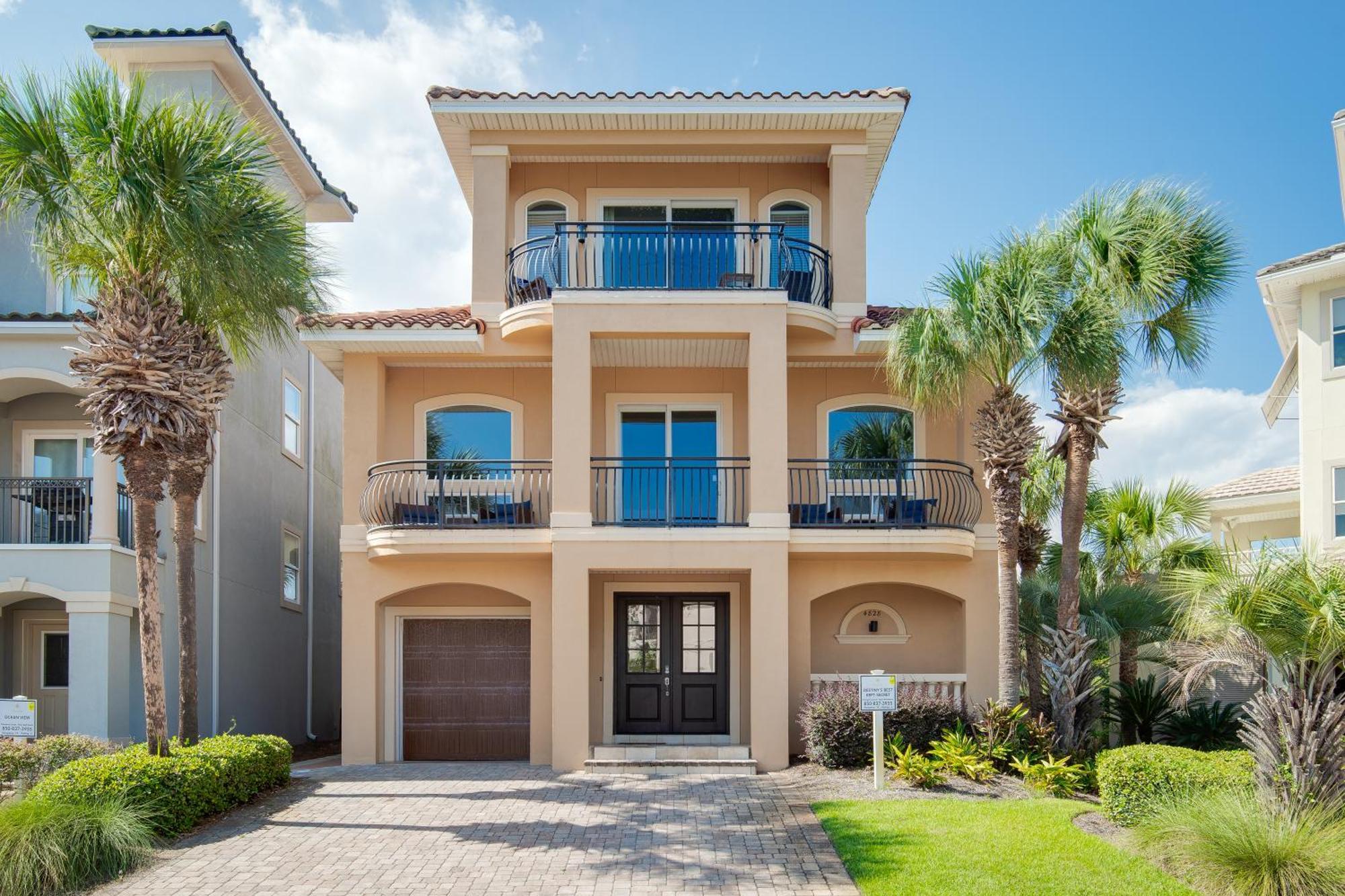 Luxury Community Pool, Hot Tub And And Games Holiday home Destin