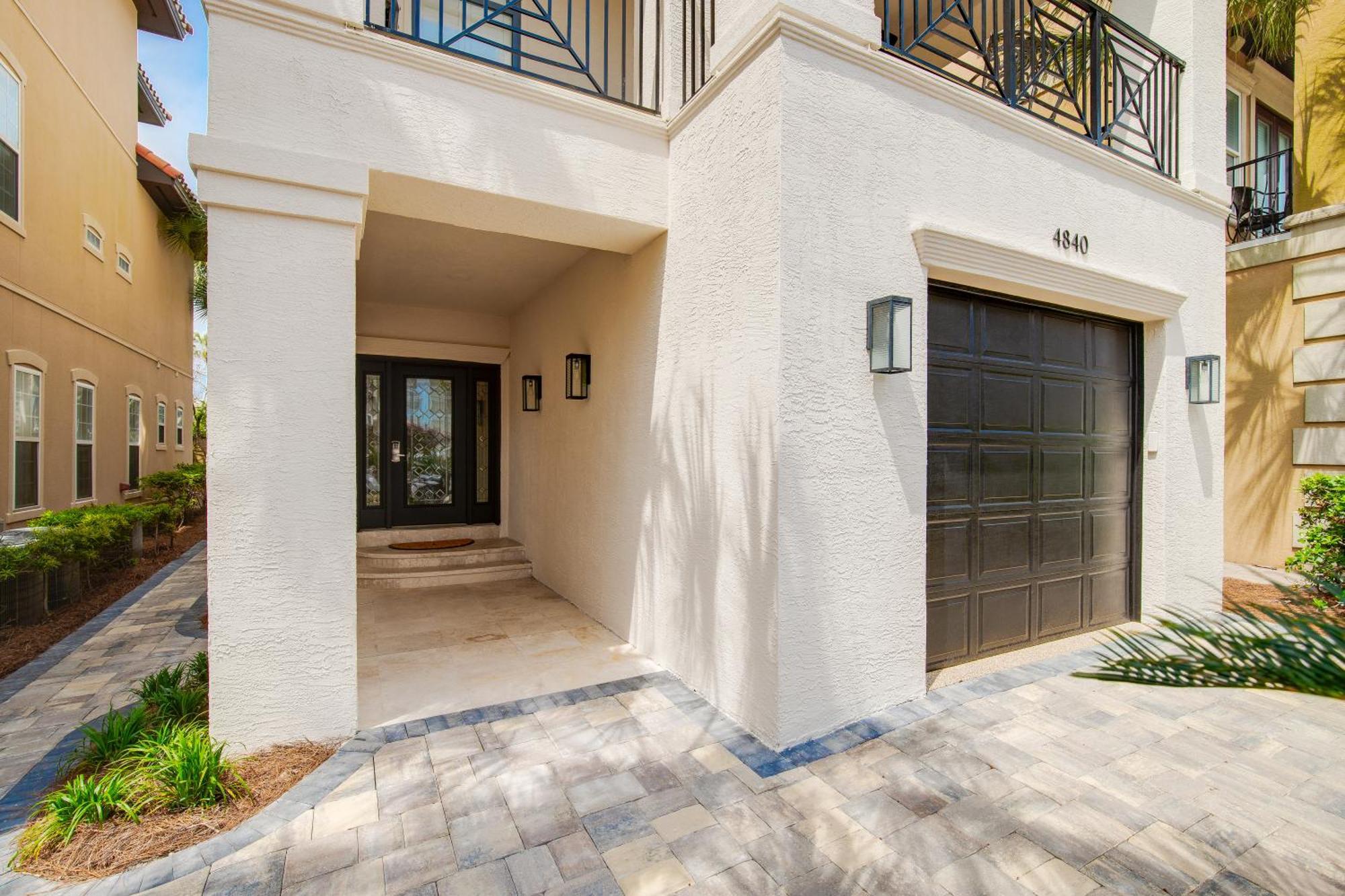 Golf Cart - Community Pool, Hot Tub And *