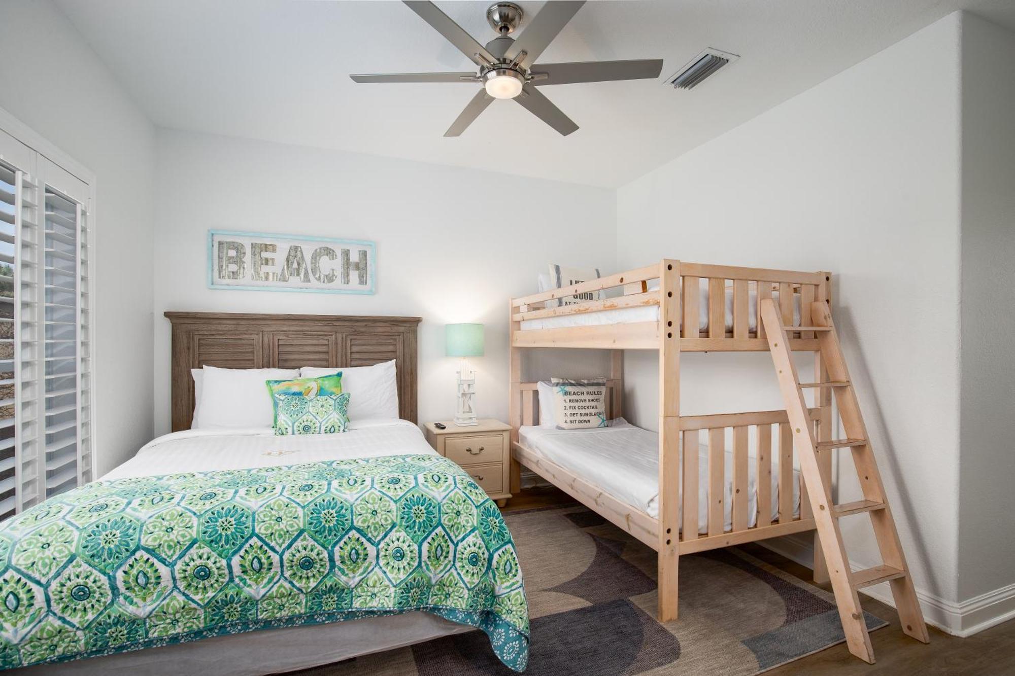 Golf Cart - Community Pool, Hot Tub And Holiday home *