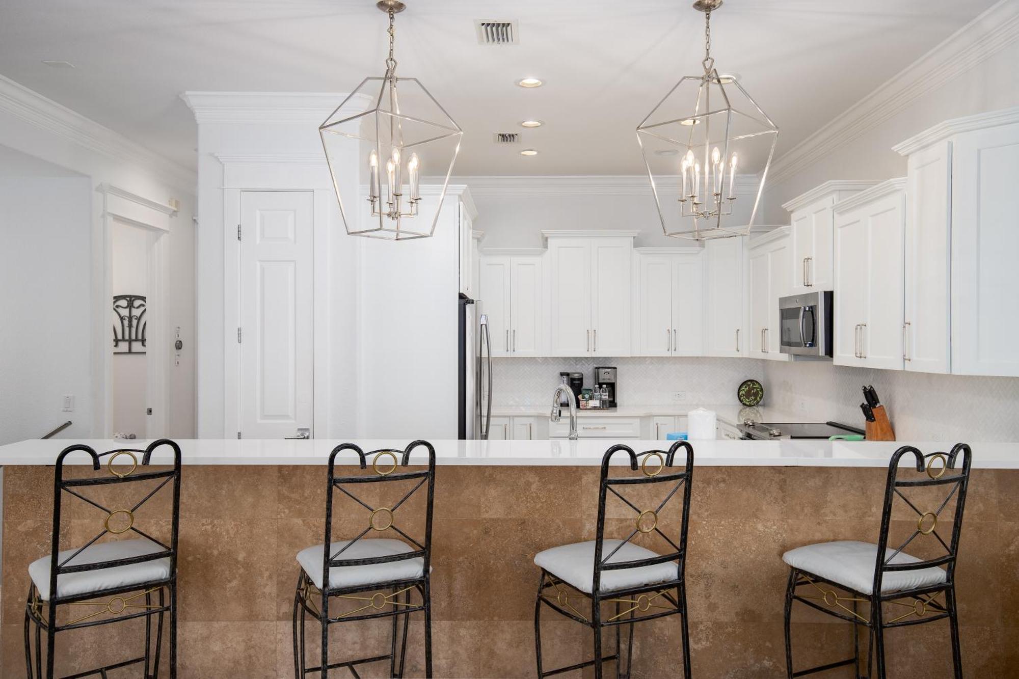 Golf Cart - Community Pool, Hot Tub And Holiday home