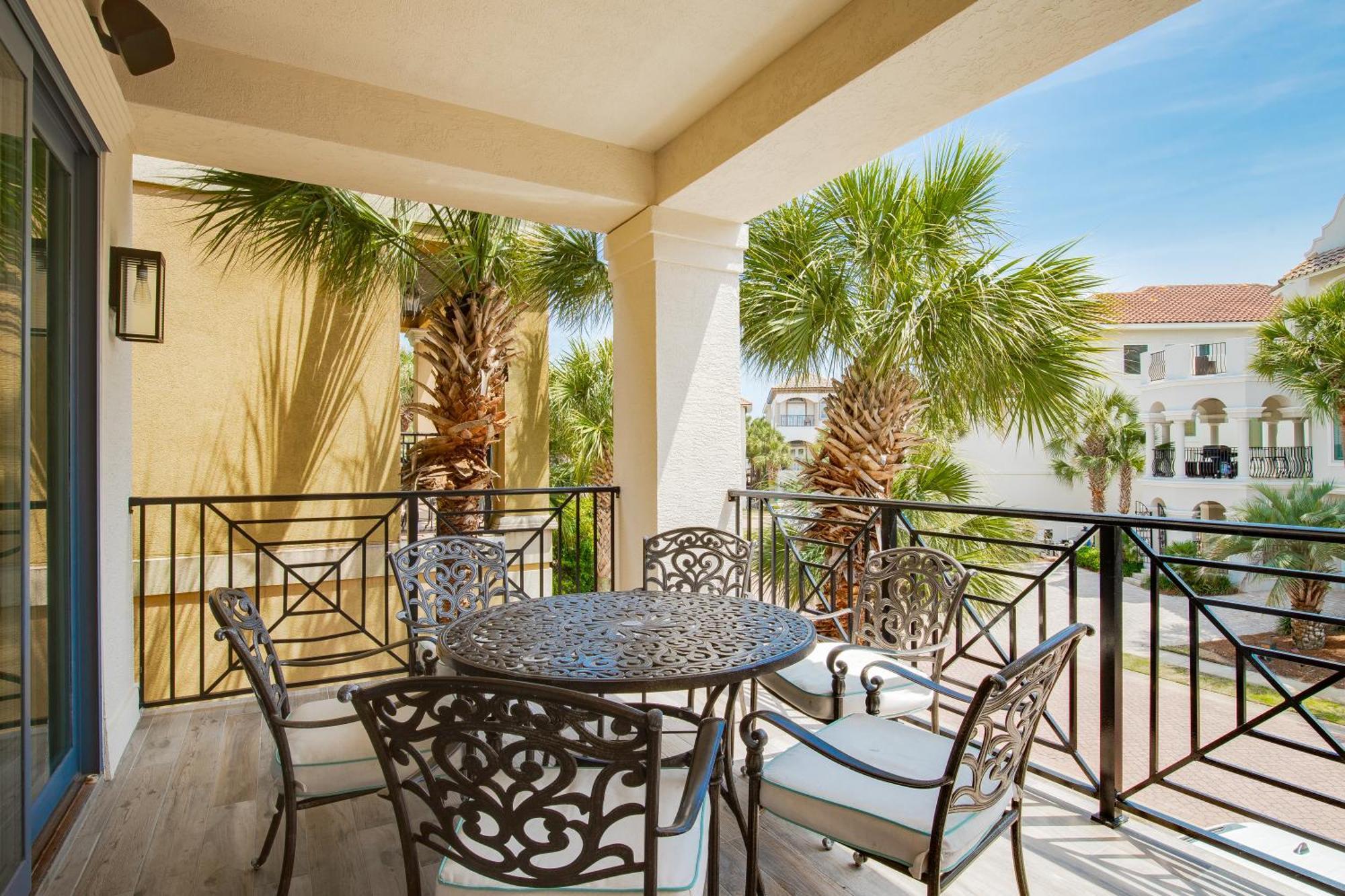 Golf Cart - Community Pool, Hot Tub And Destin
