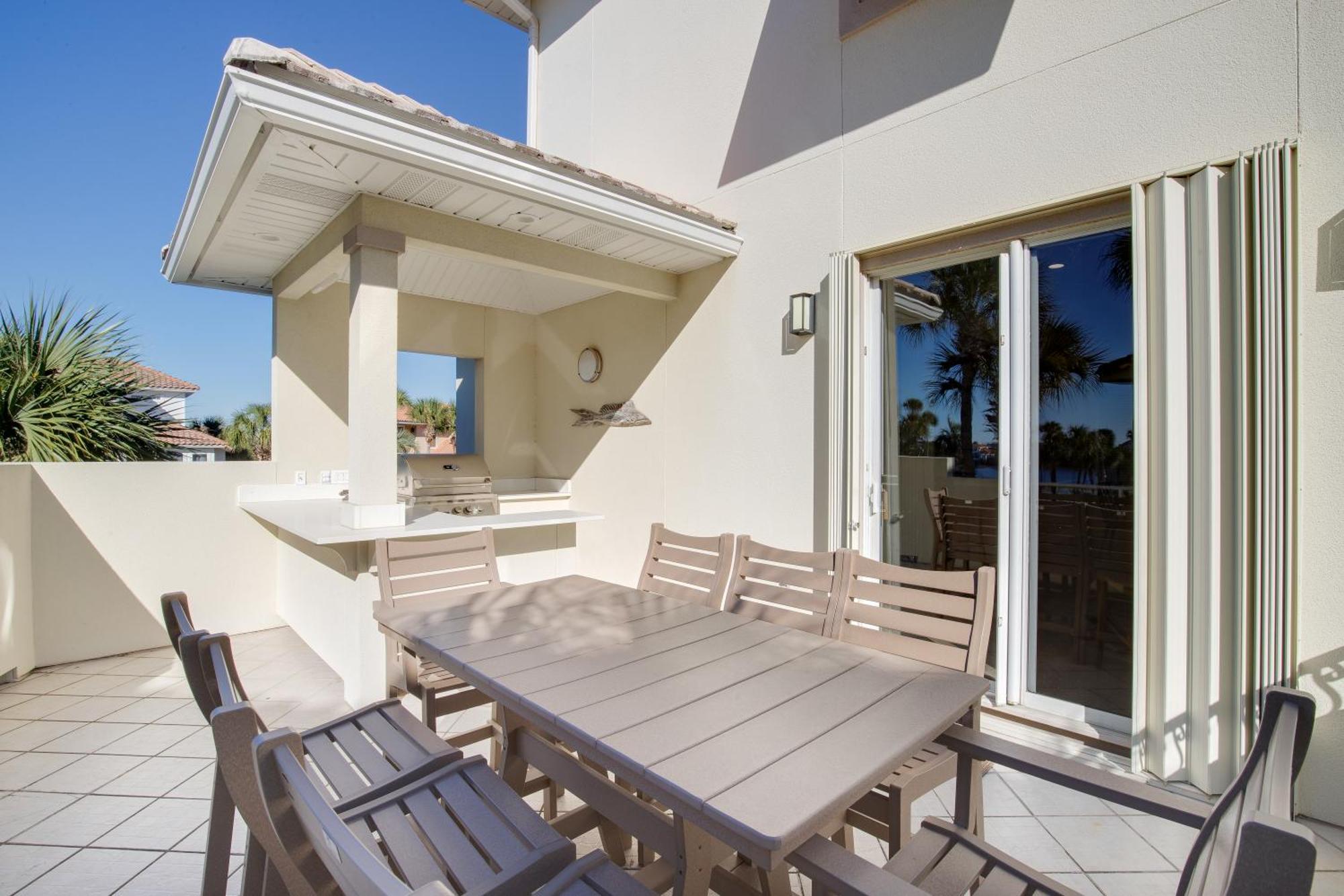 Holiday home Community Pool, Hot Tub And - Outdoor Kitchen *
