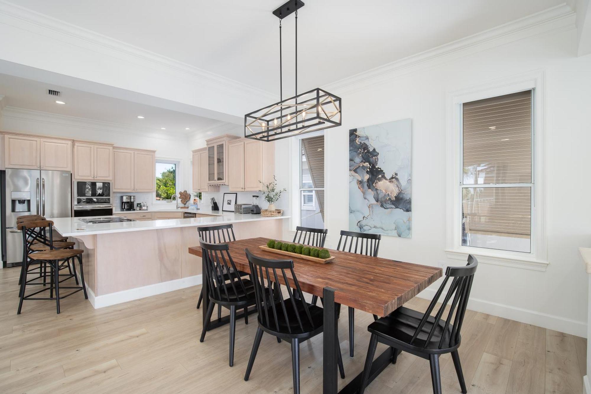 Community Pool, Hot Tub And - Outdoor Kitchen Holiday home