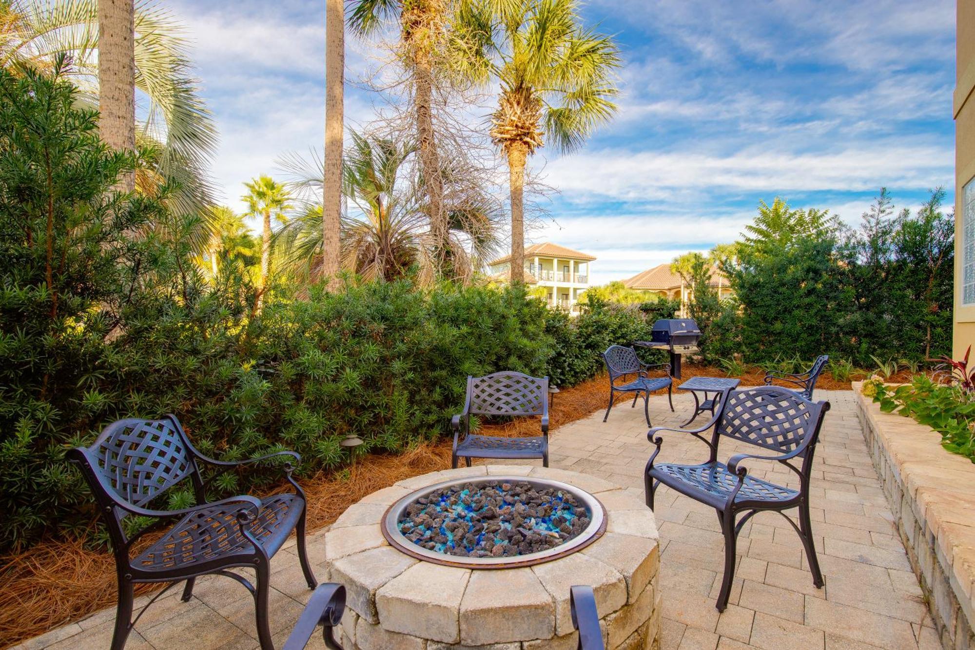 Holiday home Community Pool, Hot Tub And - View Destin
