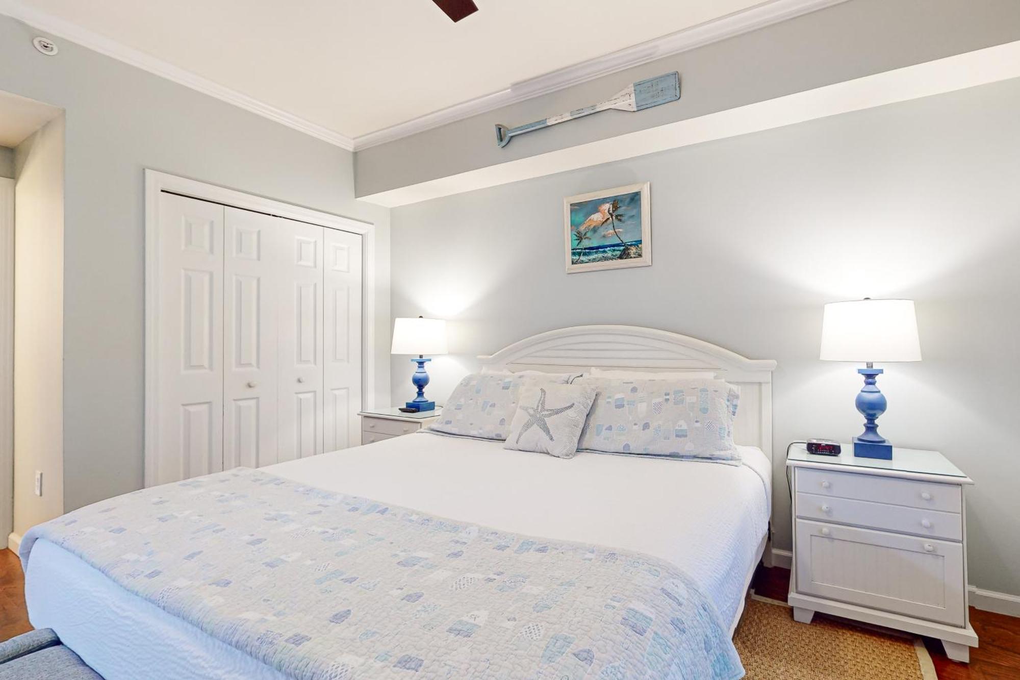 Majestic Sun A912 Apartment *