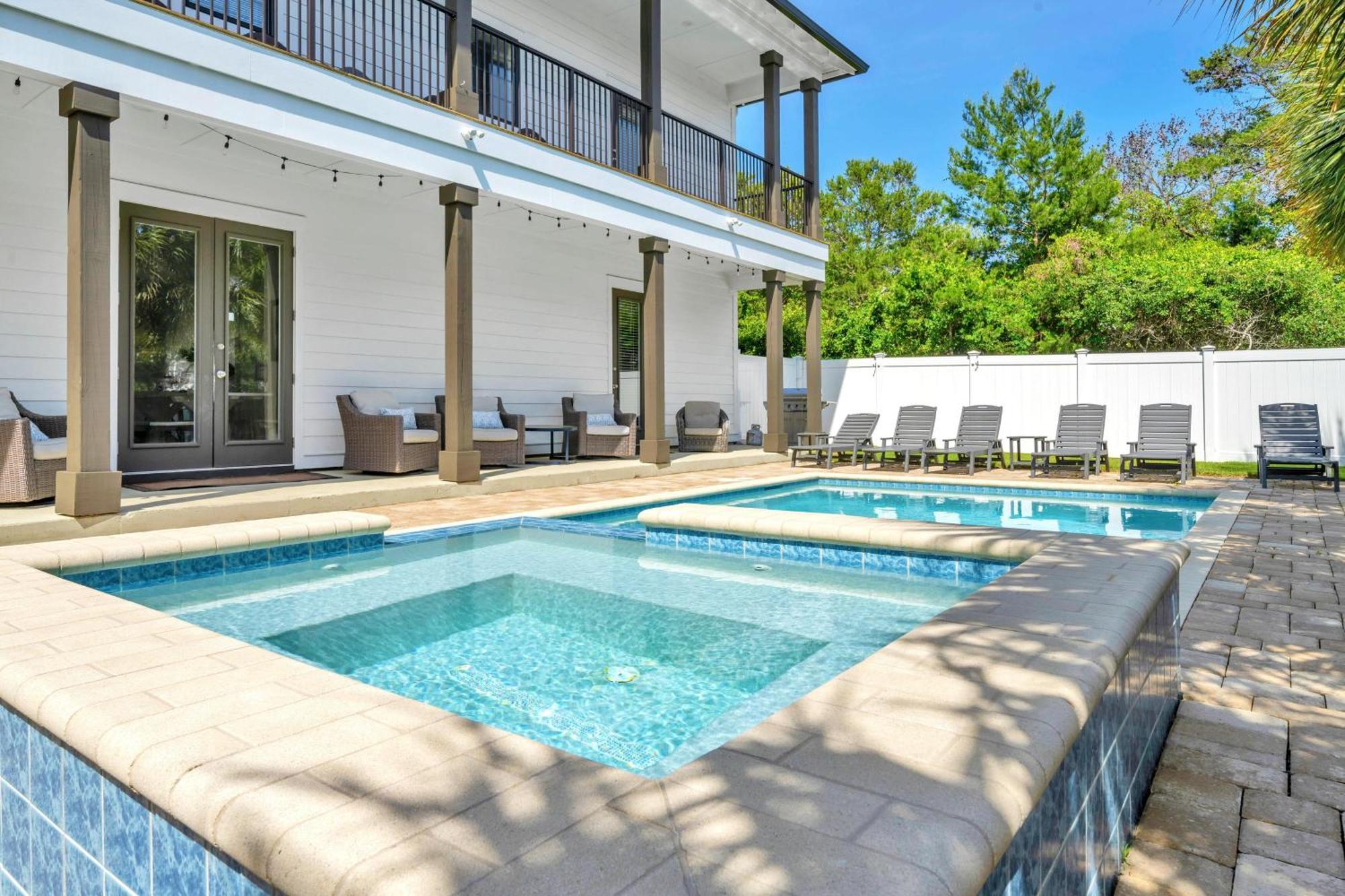 Commander's Retreat Holiday home Destin